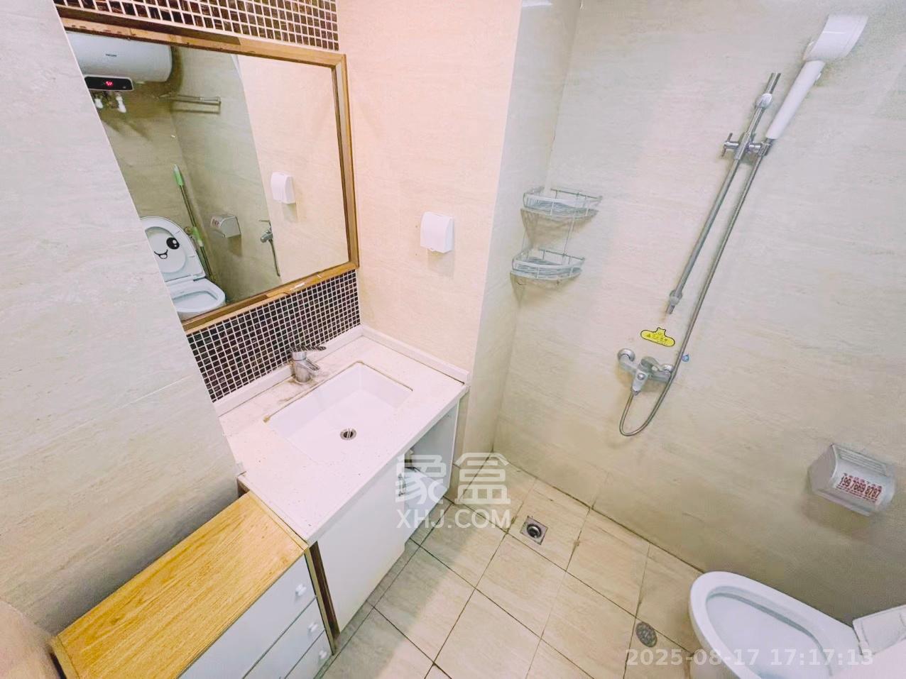 五江天街北区 1室1厅1卫 1500.0元/月 五江天街北区 1室1厅1卫 1500.0元/月室内图