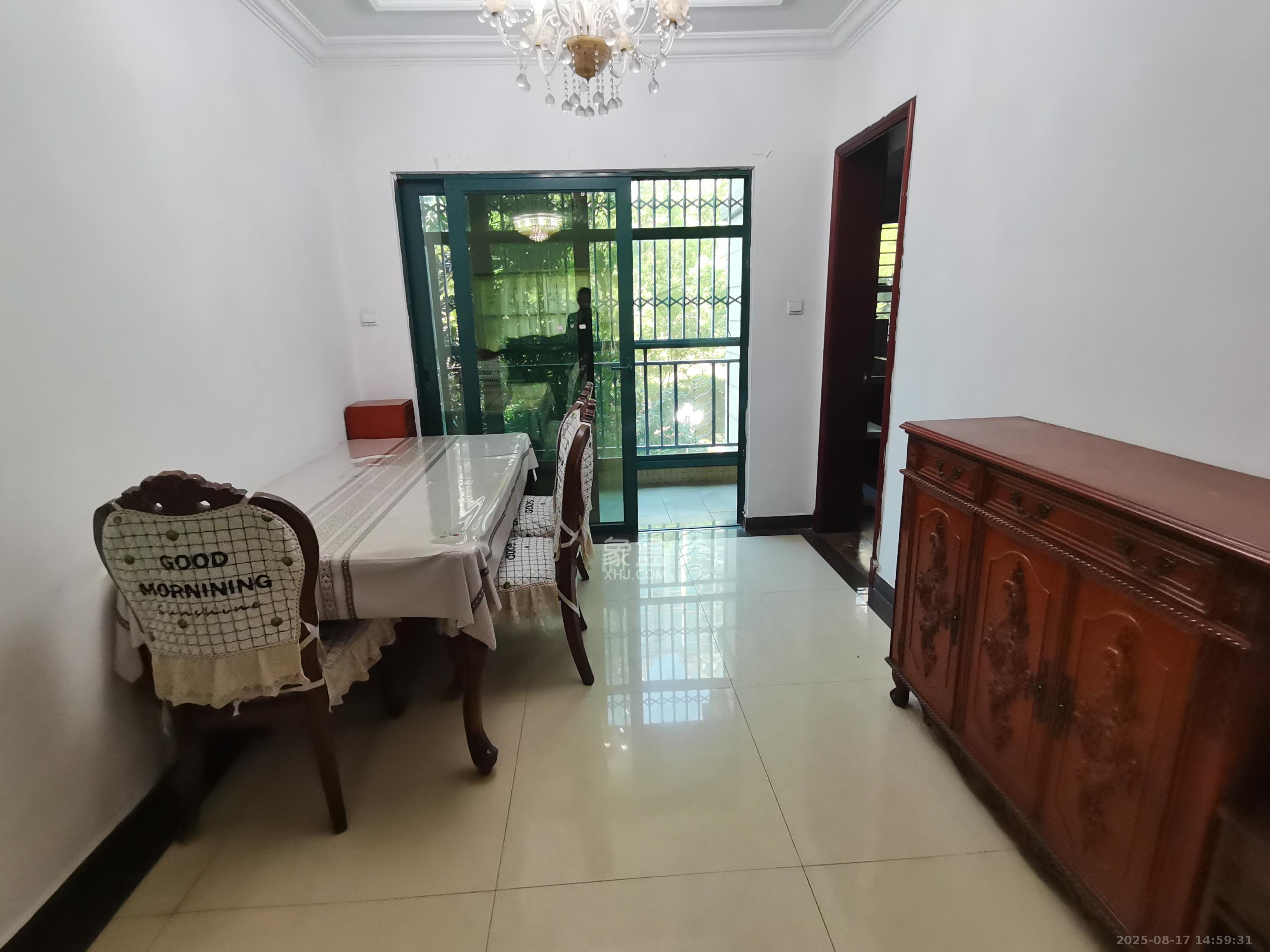 恒大华府  3室2厅1卫    3600.0元/月 恒大华府  3室2厅1卫    3600.0元/月室内图