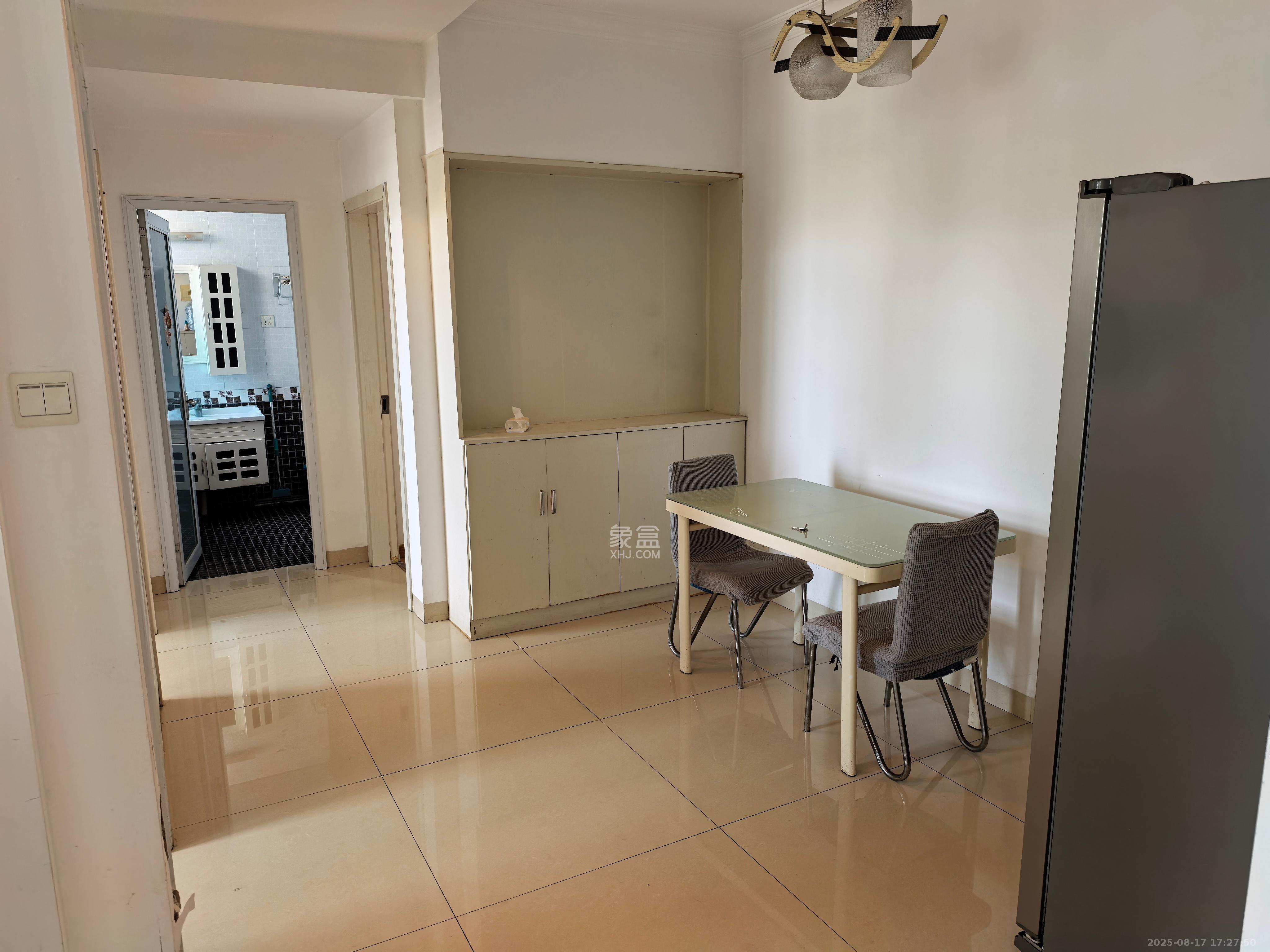 星城映象 2室2厅1卫 2200.0元/月 星城映象 2室2厅1卫 2200.0元/月室内图