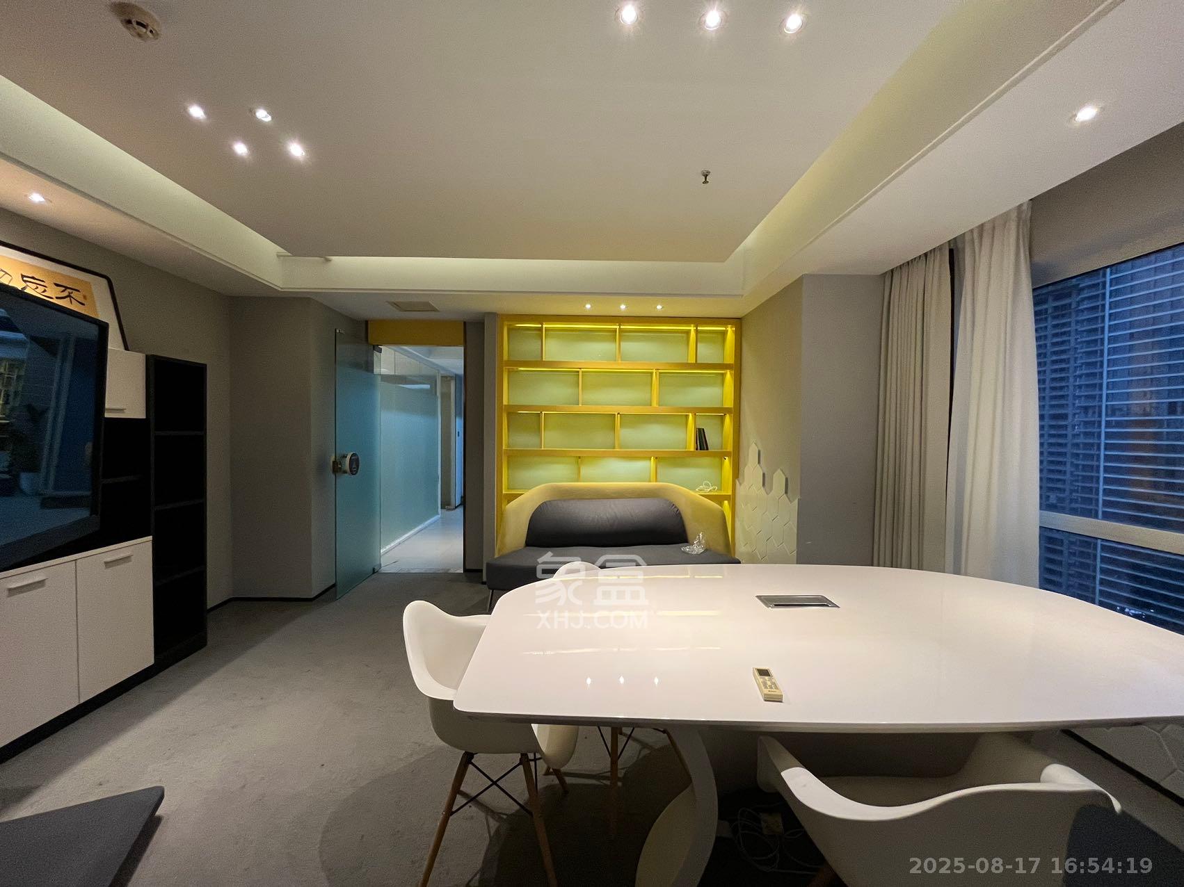 北辰三角洲B1E1区 1室1厅1卫 12600.0元/月 北辰三角洲B1E1区 1室1厅1卫 12600.0元/月室内图