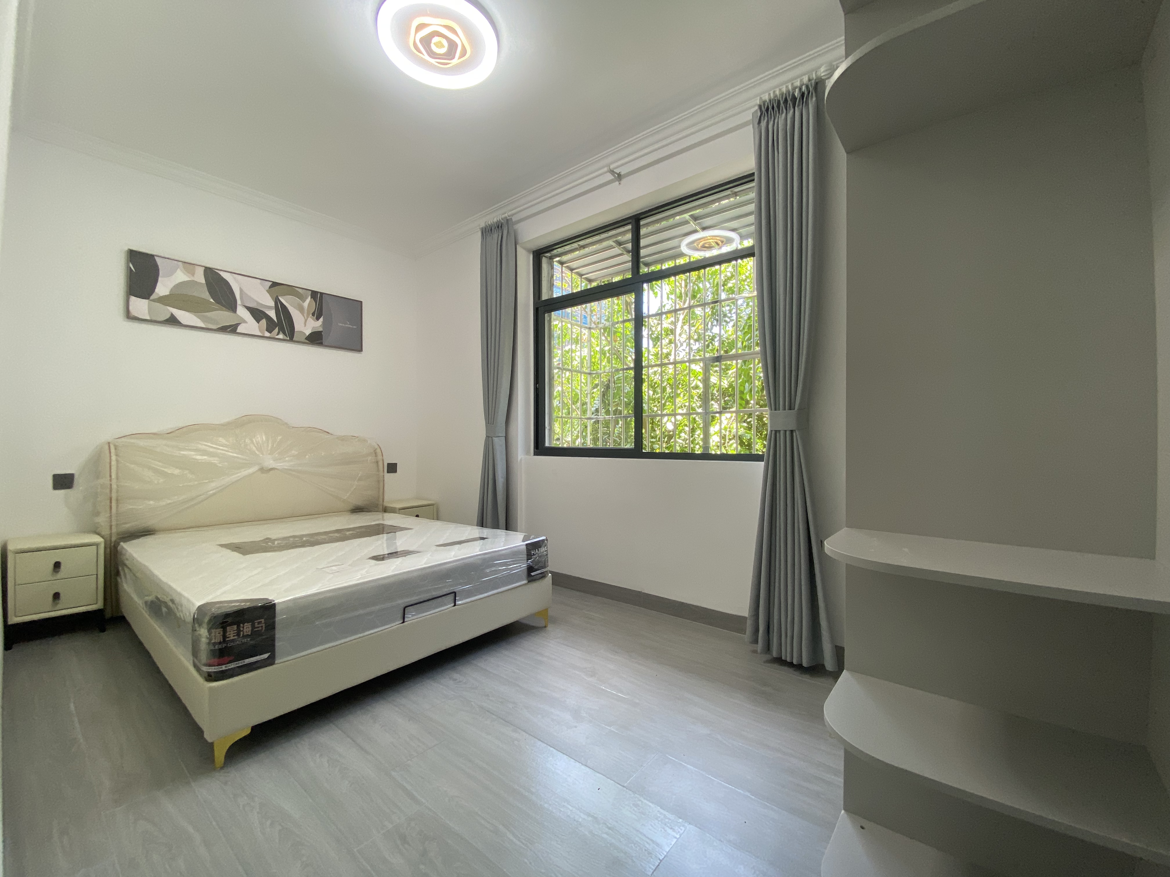 圣云大厦 4室2厅2卫 105.0万 圣云大厦 4室2厅2卫 105.0万室内图