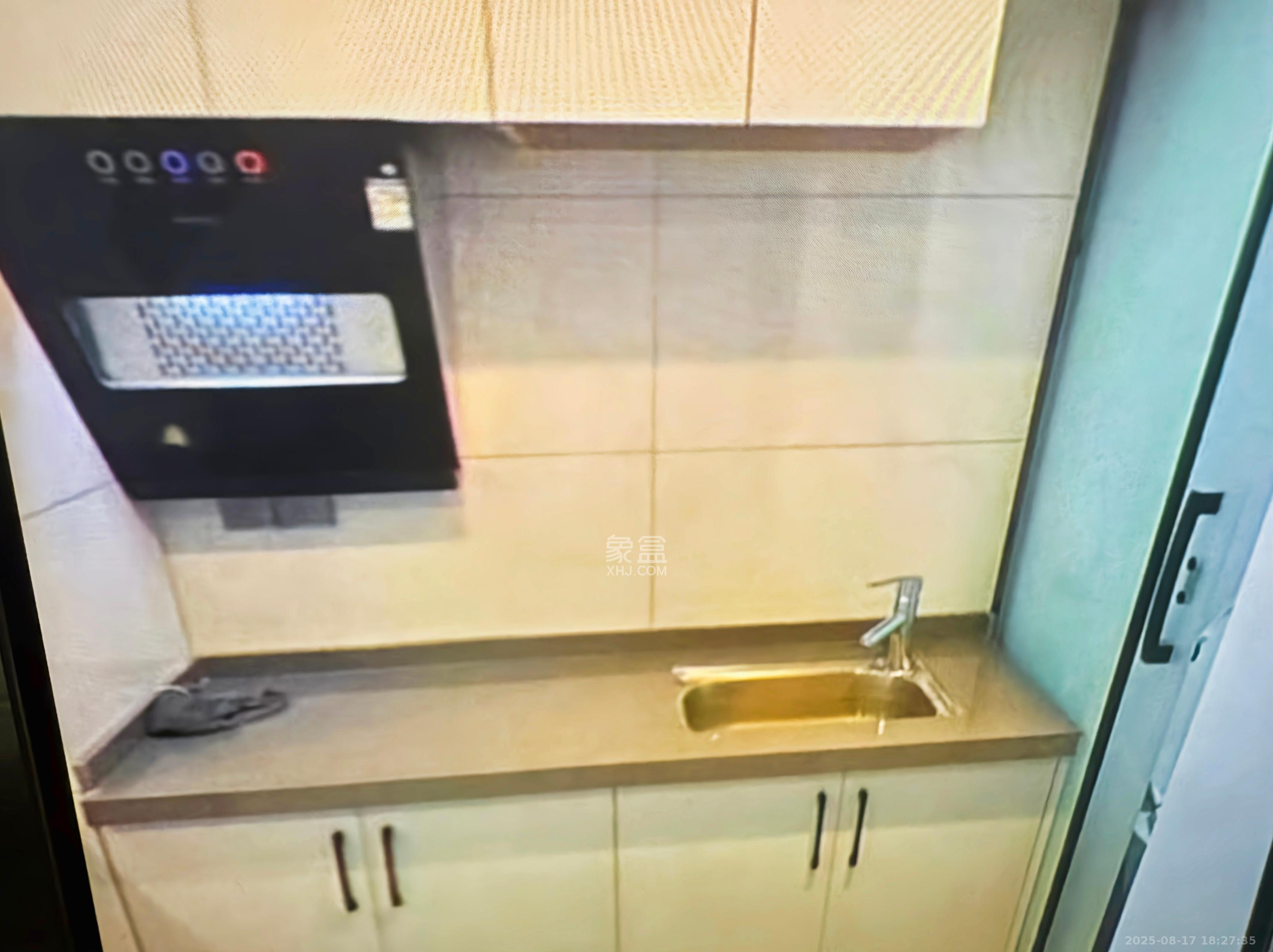 佳兆业云顶都汇  1室0厅0卫   1400.00元/月室内图