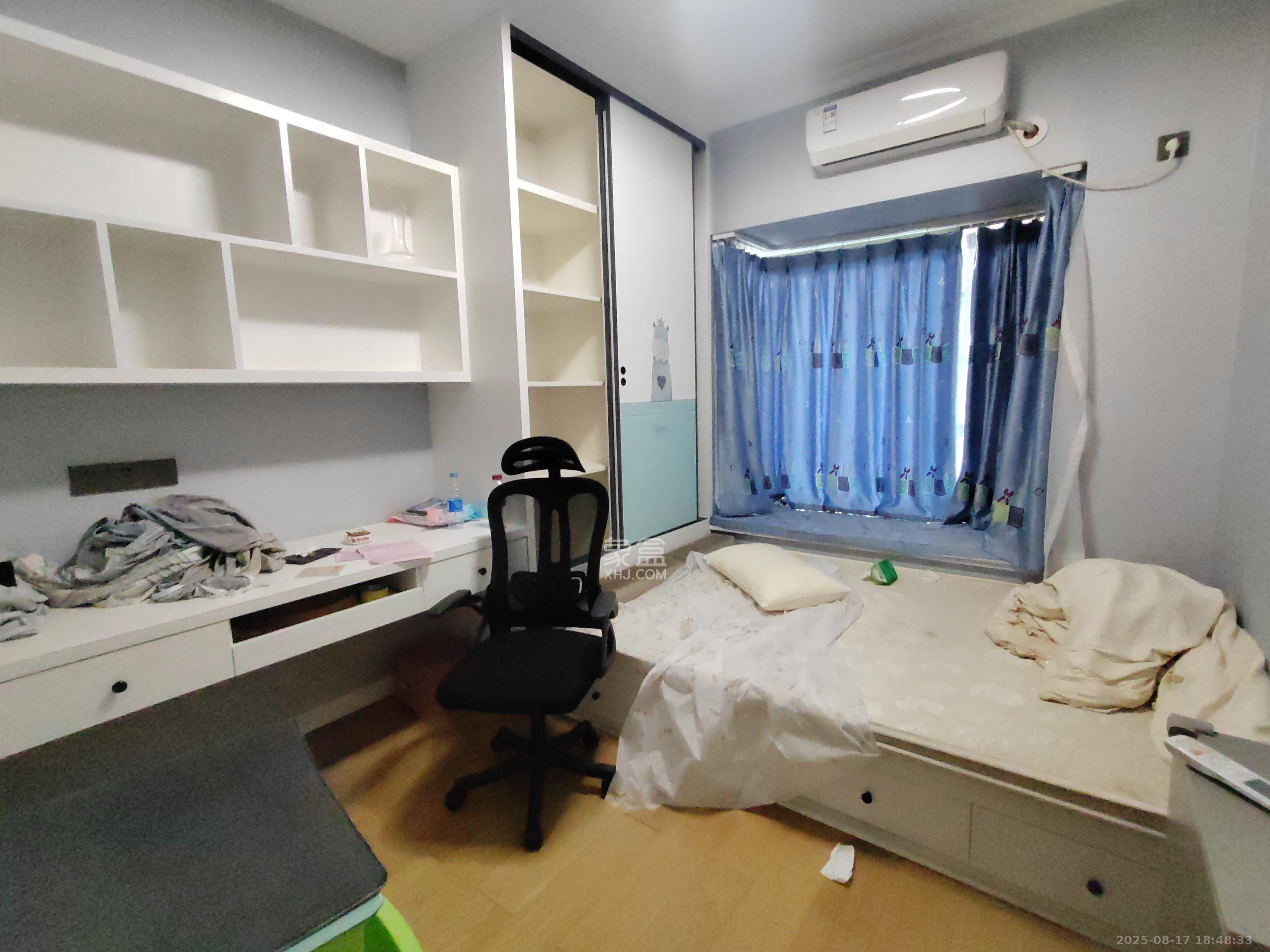 江山帝景哈佛  3室2厅2卫   2700.00元/月室内图