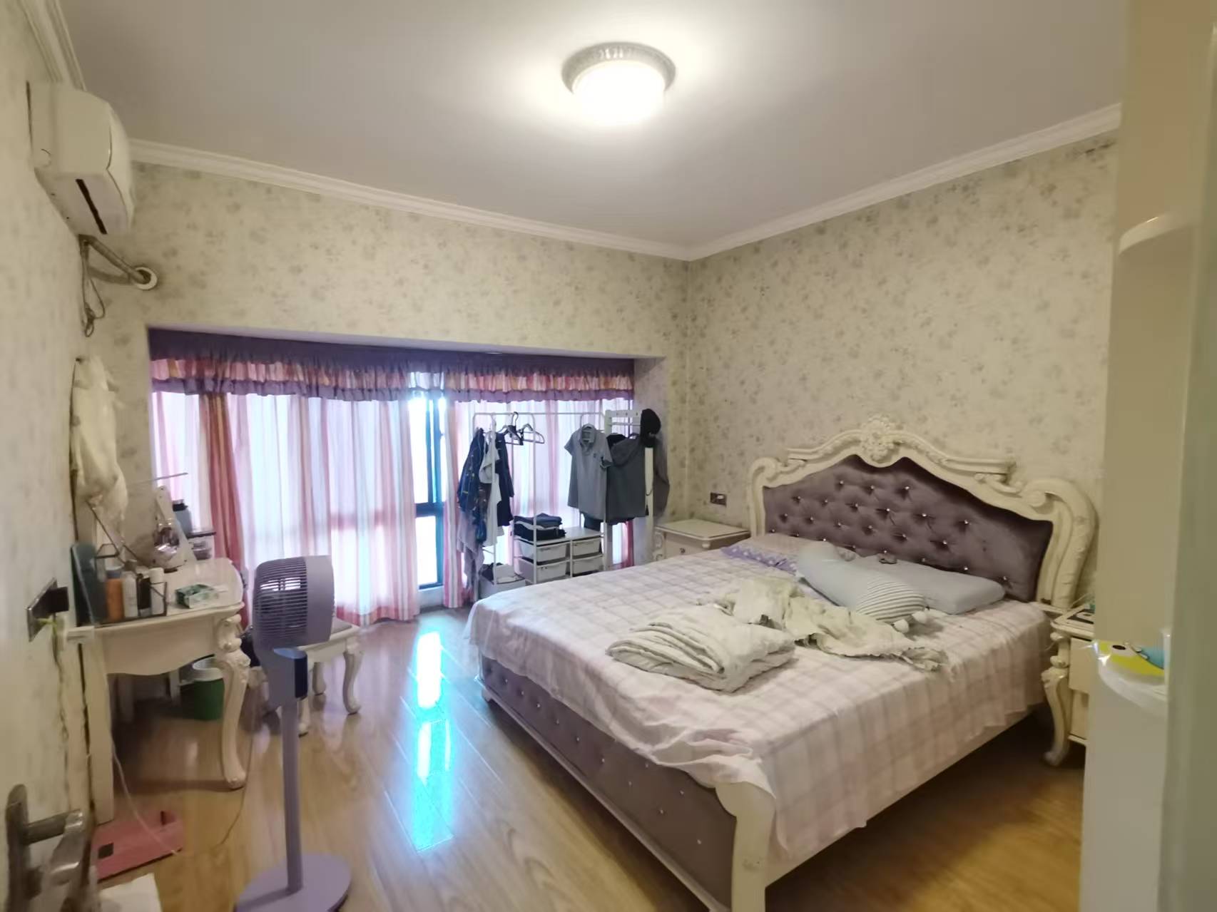 海韵天城  3室2厅1卫    56.8万 海韵天城  3室2厅1卫    56.8万室内图