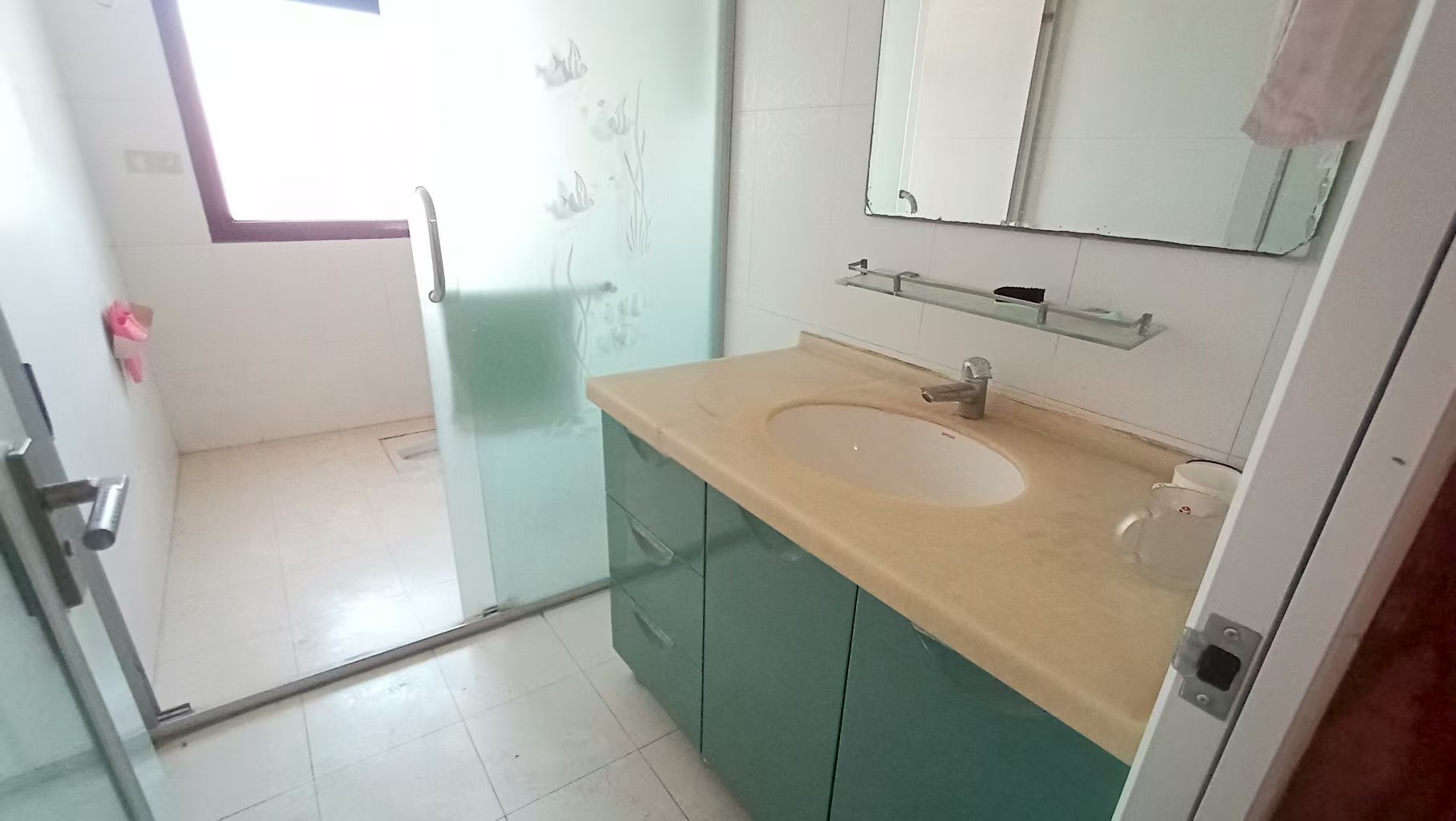 地税新村 4室2厅2卫 75.0万 地税新村 4室2厅2卫 75.0万室内图