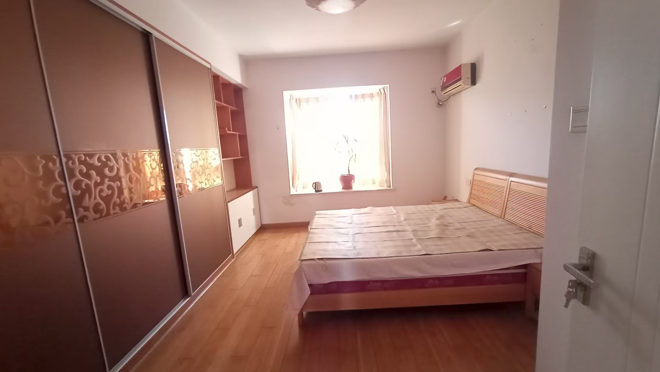 地税新村 4室2厅2卫 75.0万 地税新村 4室2厅2卫 75.0万室内图