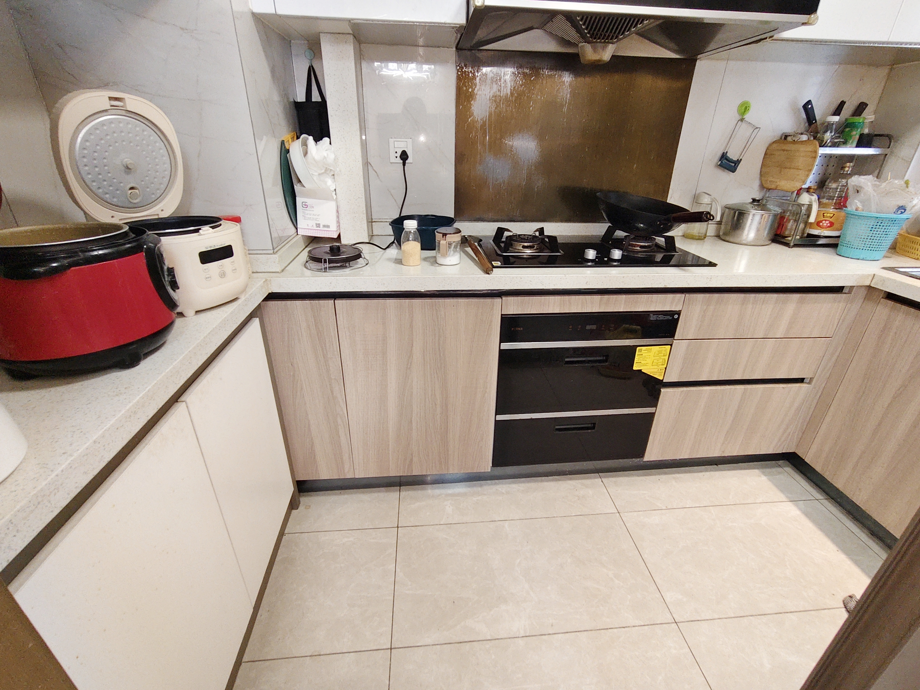 荣盛华府 4室2厅2卫 84.0万 荣盛华府 4室2厅2卫 84.0万室内图