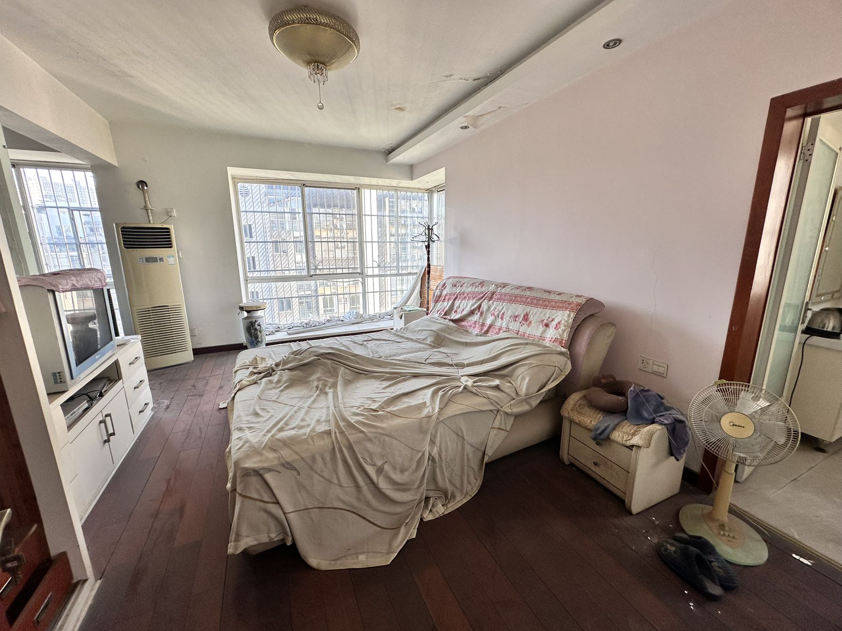 西子花园 4室2厅1卫 78.0万 西子花园 4室2厅1卫 78.0万室内图