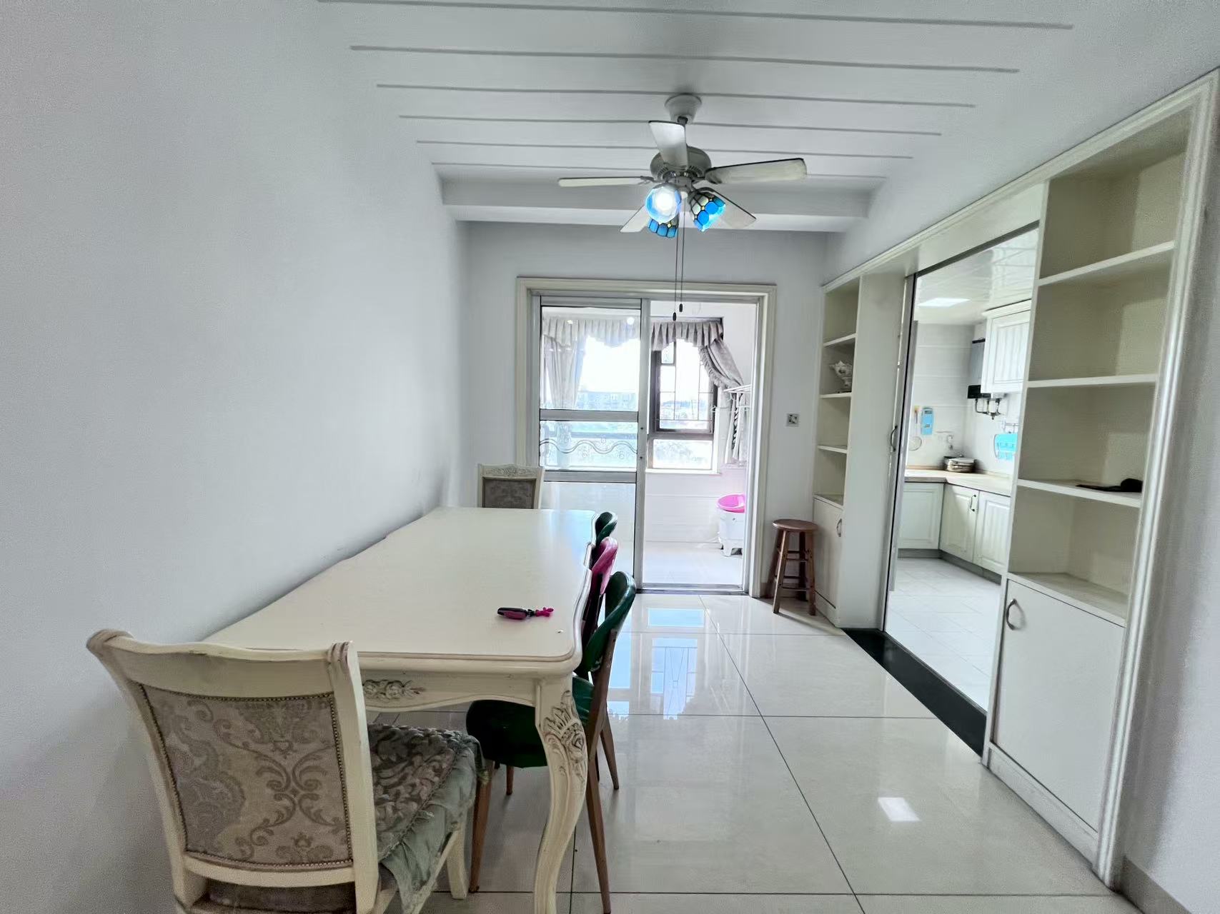 凯旋名门人民中路1006号 4室2厅2卫 75.0万 凯旋名门人民中路1006号 4室2厅2卫 75.0万室内图