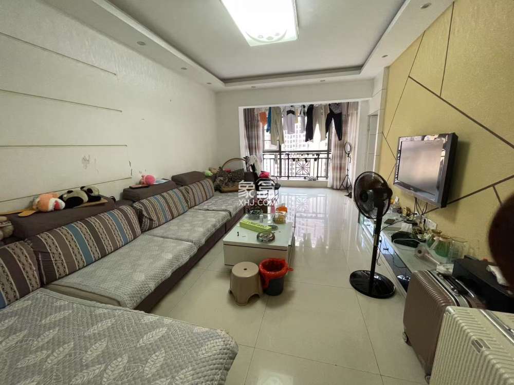 凯旋名门人民中路1006号  3室2厅1卫    52.8万