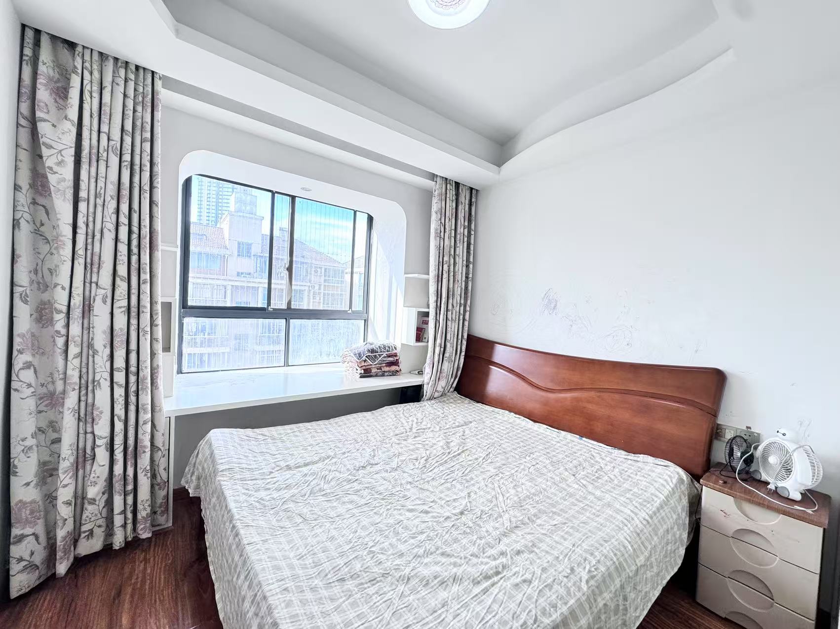 金碧花园 3室2厅2卫 72.8万 金碧花园 3室2厅2卫 72.8万室内图