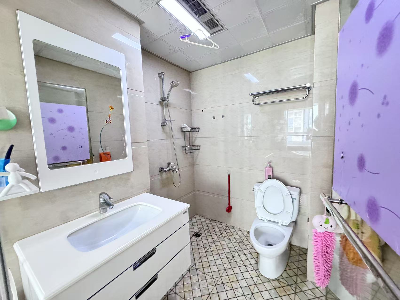 金碧花园 3室2厅2卫 72.8万 金碧花园 3室2厅2卫 72.8万室内图