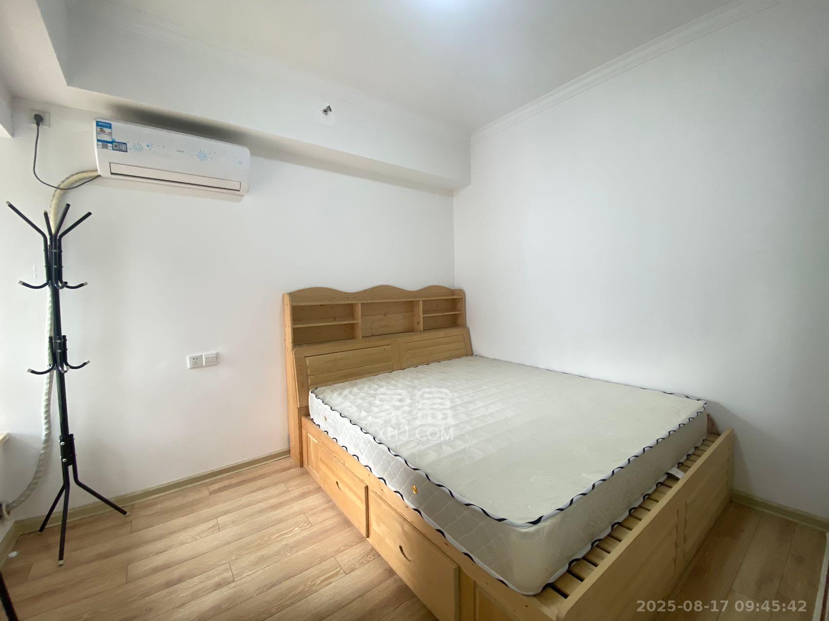 博林云栖  2室2厅1卫    1900.0元/月室内图