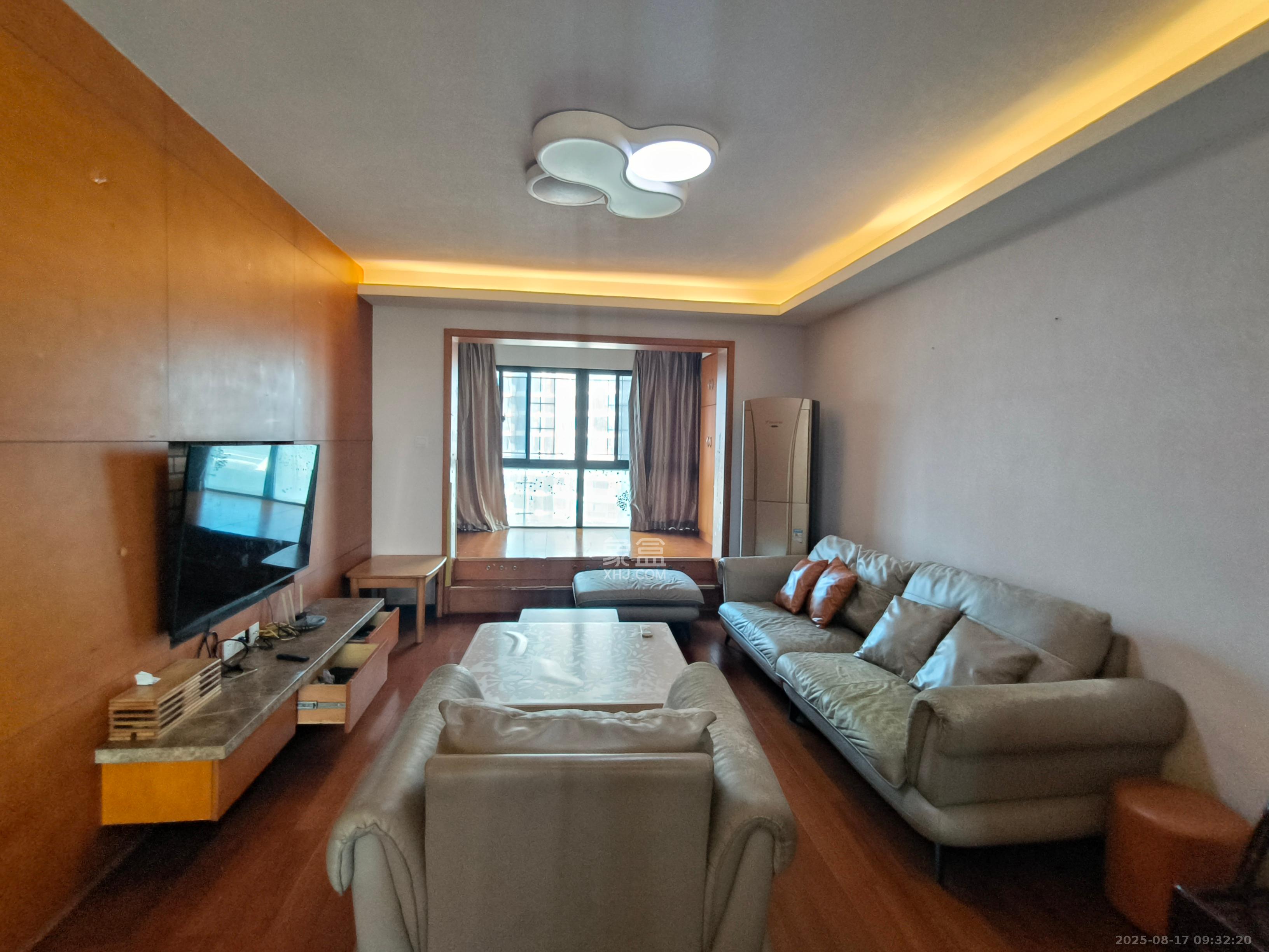 北辰三角洲D3区 3室2厅2卫 3500.0元/月 北辰三角洲D3区 3室2厅2卫 3500.0元/月室内图