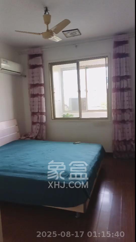 麓山宾馆宿舍 3室1厅1卫 2500.0元/月 麓山宾馆宿舍 3室1厅1卫 2500.0元/月室内图