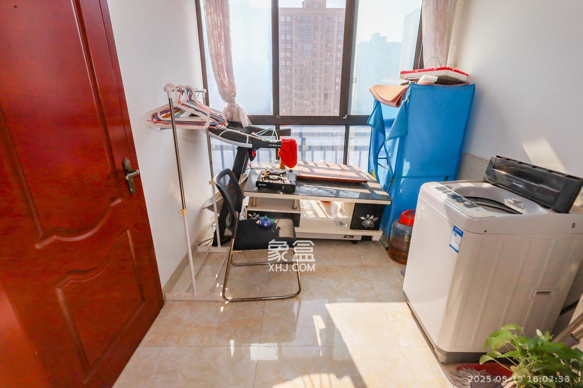 钰龙天下二期(钰龙佳园) 2室2厅1卫 2600.0元/月 钰龙天下二期(钰龙佳园) 2室2厅1卫 2600.0元/月室内图