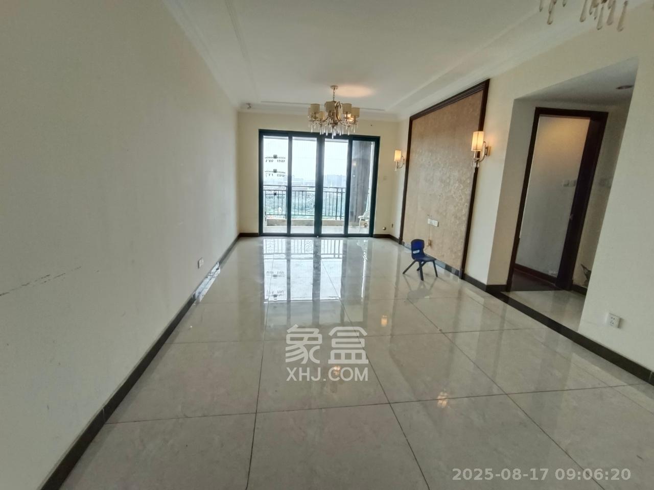 恒大雅苑  2室2厅1卫    1800.0元/月 恒大雅苑  2室2厅1卫    1800.0元/月