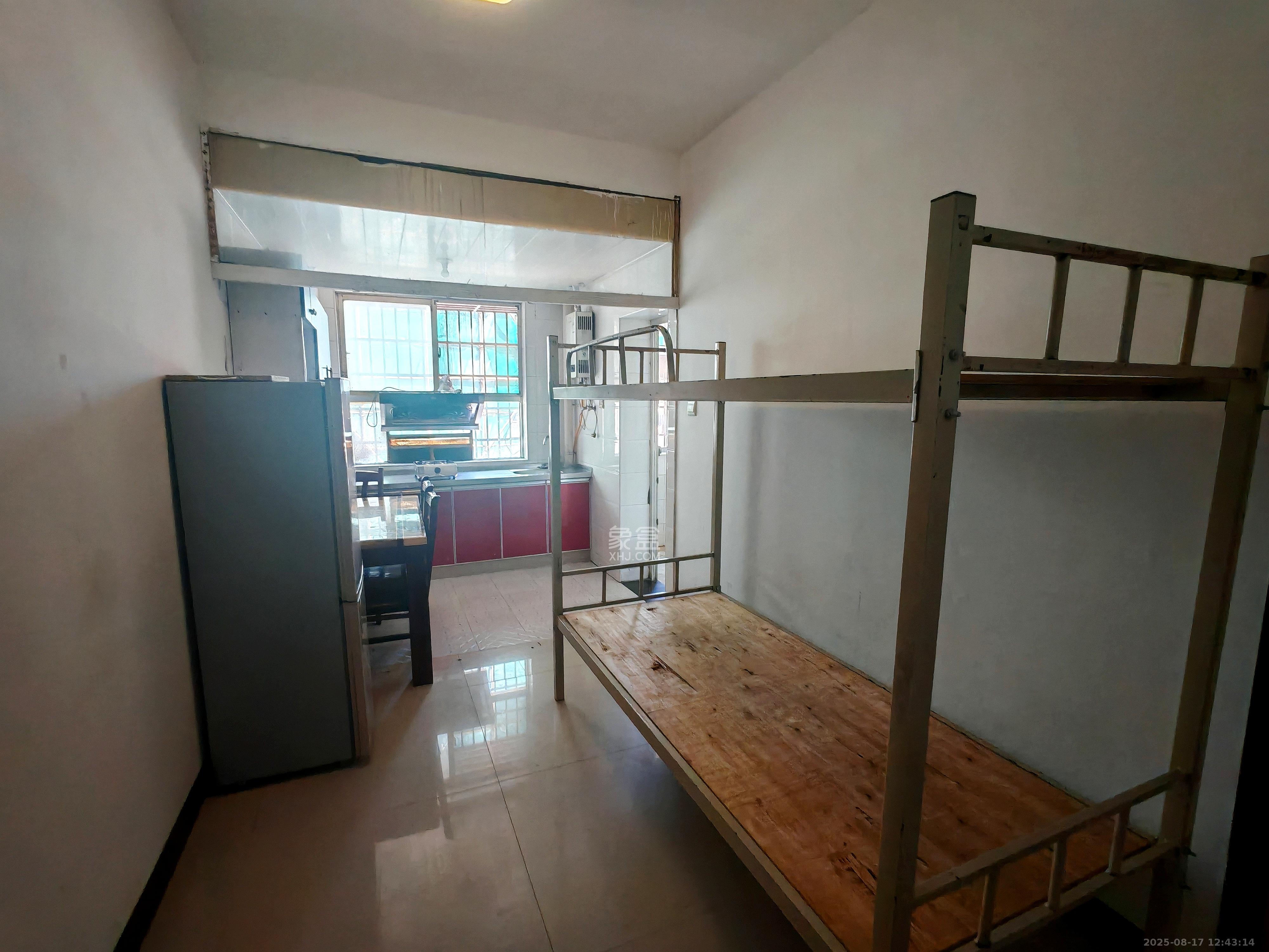 黄泥塘小区  1室1厅1卫    1200.0元/月室内图