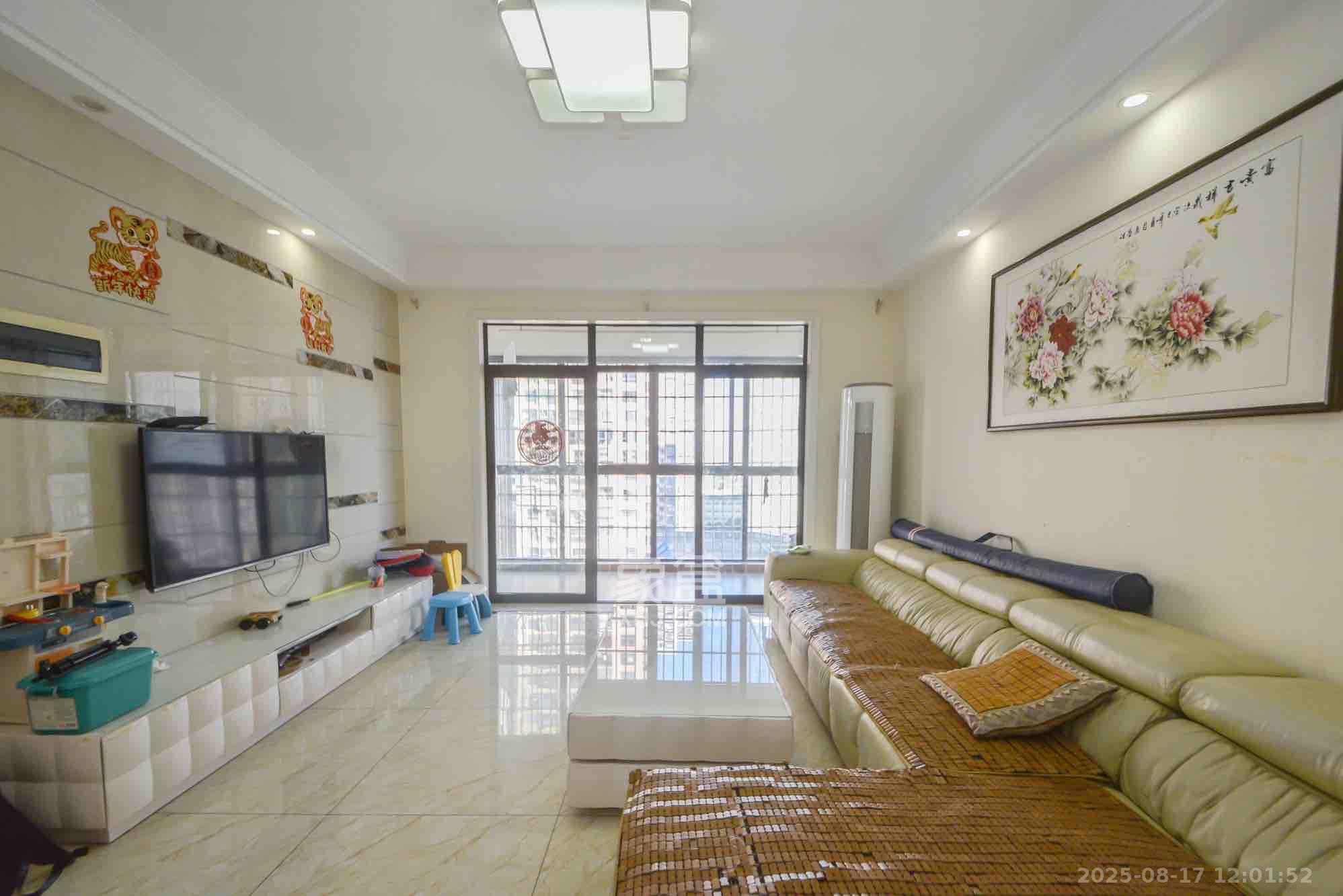 芒果天地(芒果雅苑) 3室2厅1卫 2800.0元/月 芒果天地(芒果雅苑) 3室2厅1卫 2800.0元/月室内图