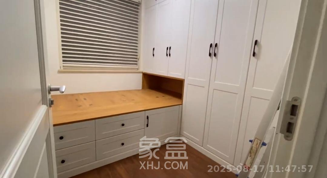 万科魅力之城观澜里 3室2厅2卫 2800.0元/月 万科魅力之城观澜里 3室2厅2卫 2800.0元/月室内图