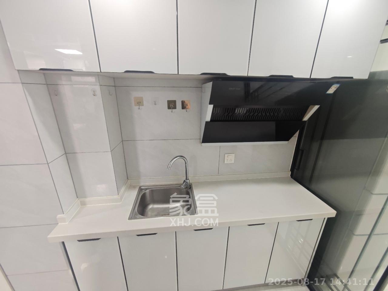 新城悦隽公园  2室1厅1卫   1500.00元/月室内图
