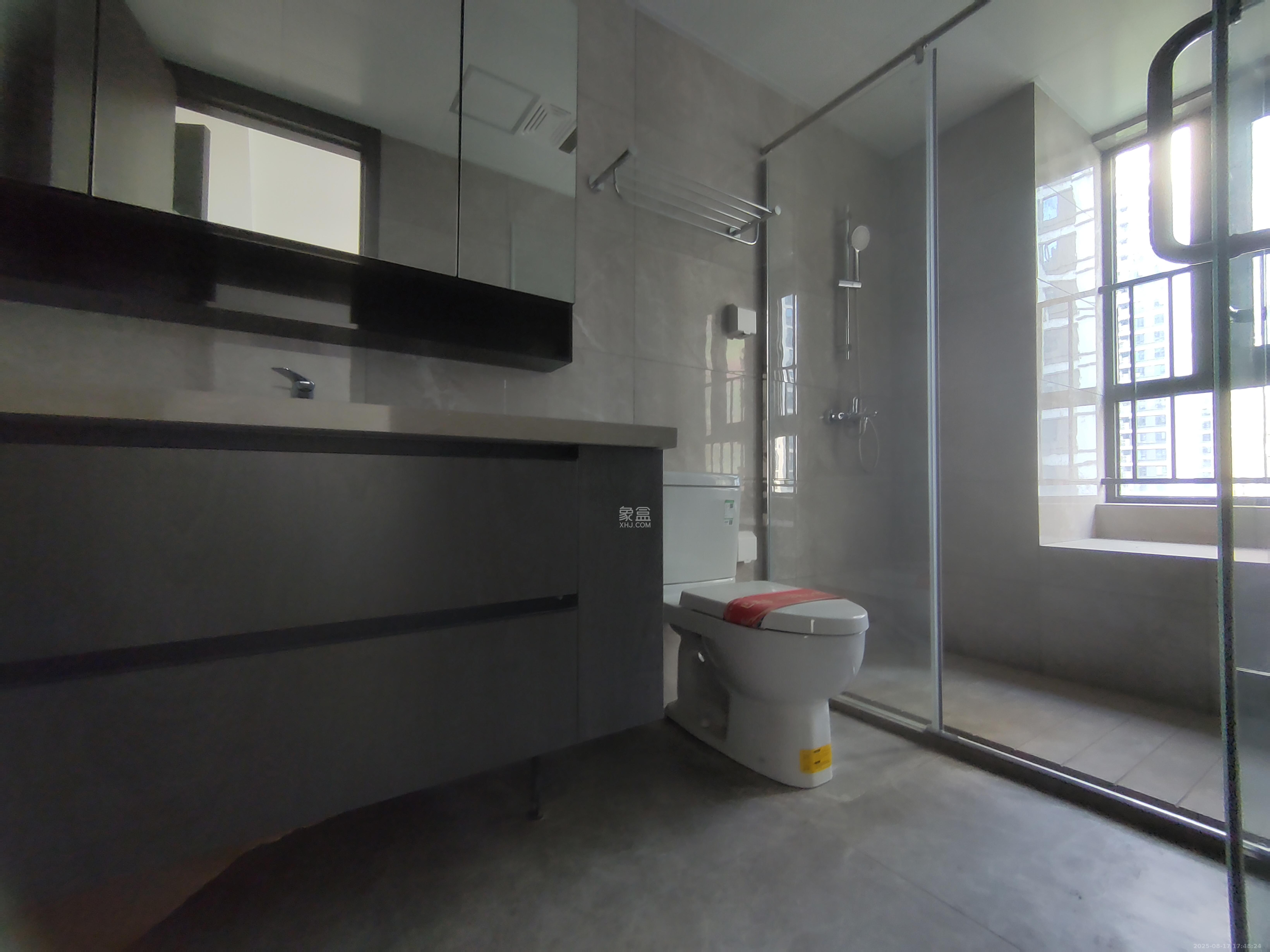 越秀湘江星汇城三期  4室2厅1卫    3000.0元/月 越秀湘江星汇城三期  4室2厅1卫    3000.0元/月室内图