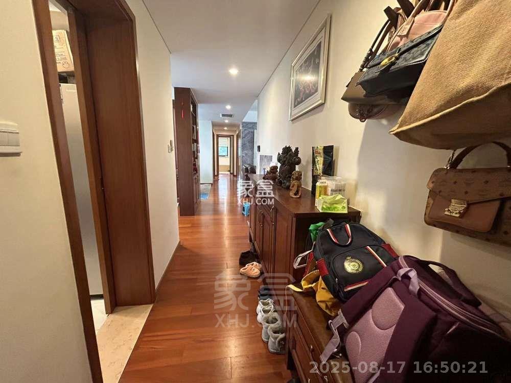 晋合湘水湾四期 4室2厅2卫 3200.0元/月 晋合湘水湾四期 4室2厅2卫 3200.0元/月室内图