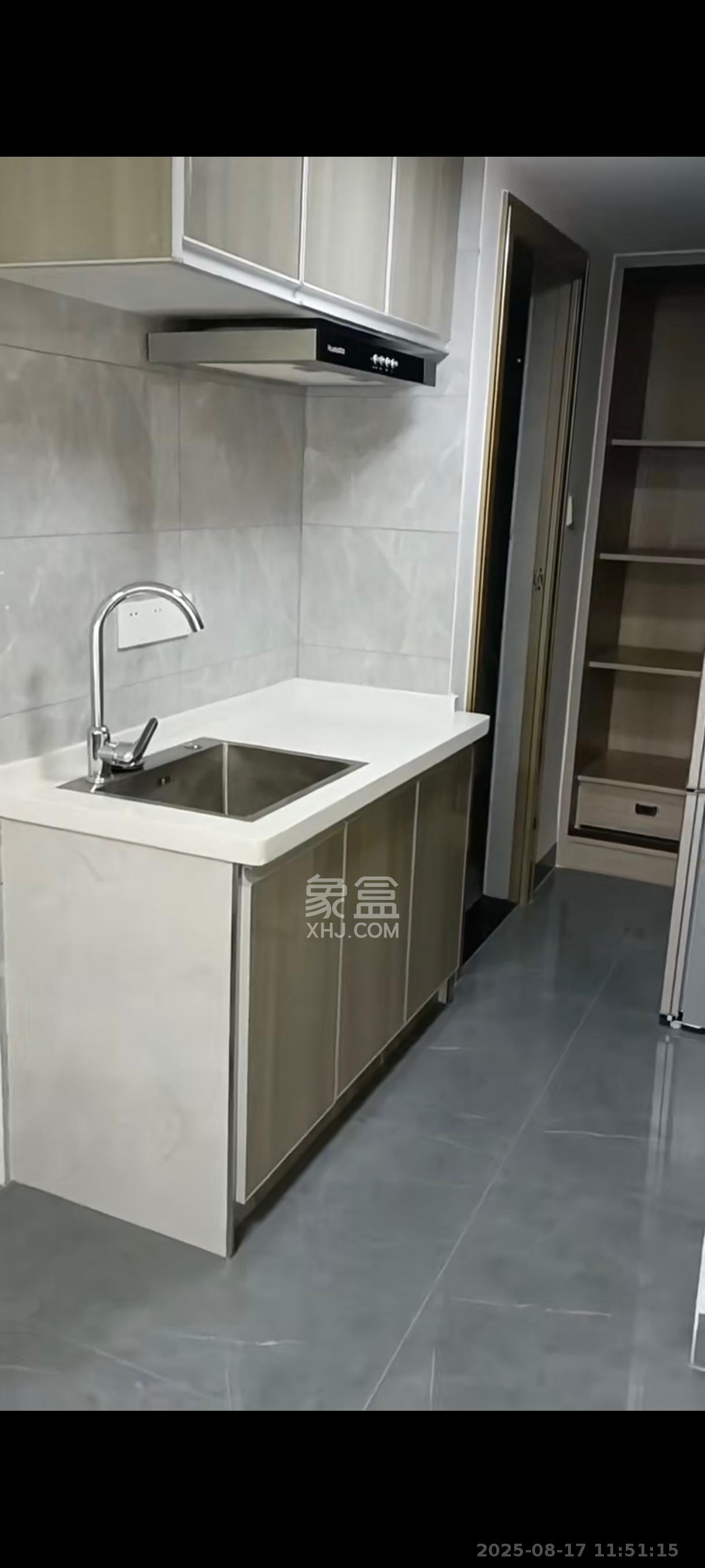 金地中交麓谷香颂(金地中交雅苑)  1室1厅1卫    1400.0元/月 金地中交麓谷香颂(金地中交雅苑)  1室1厅1卫    1400.0元/月