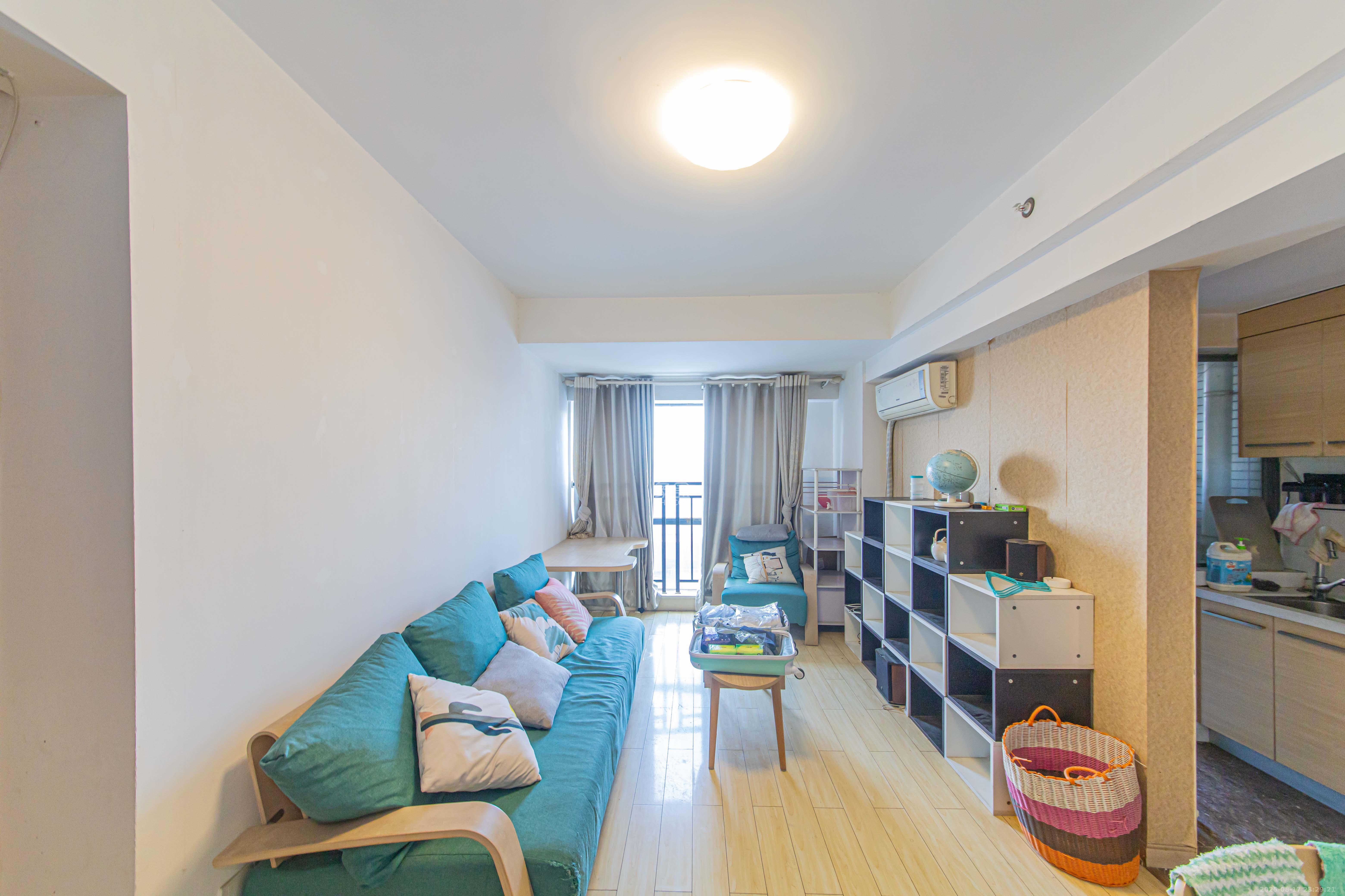 中信文化广场(中信新城二期)  2室2厅1卫    35.0万 中信文化广场(中信新城二期)  2室2厅1卫    35.0万