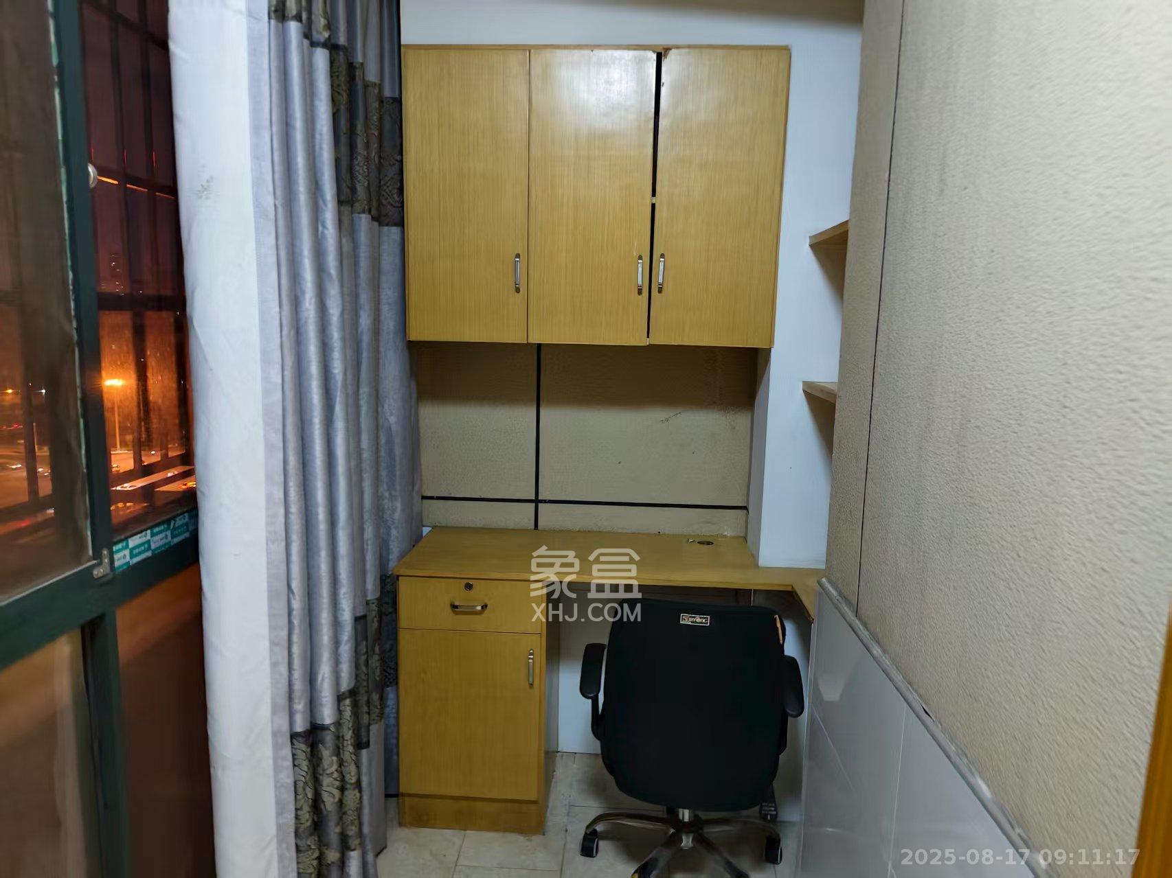 尊邸华庭  1室1厅1卫    1200.0元/月室内图