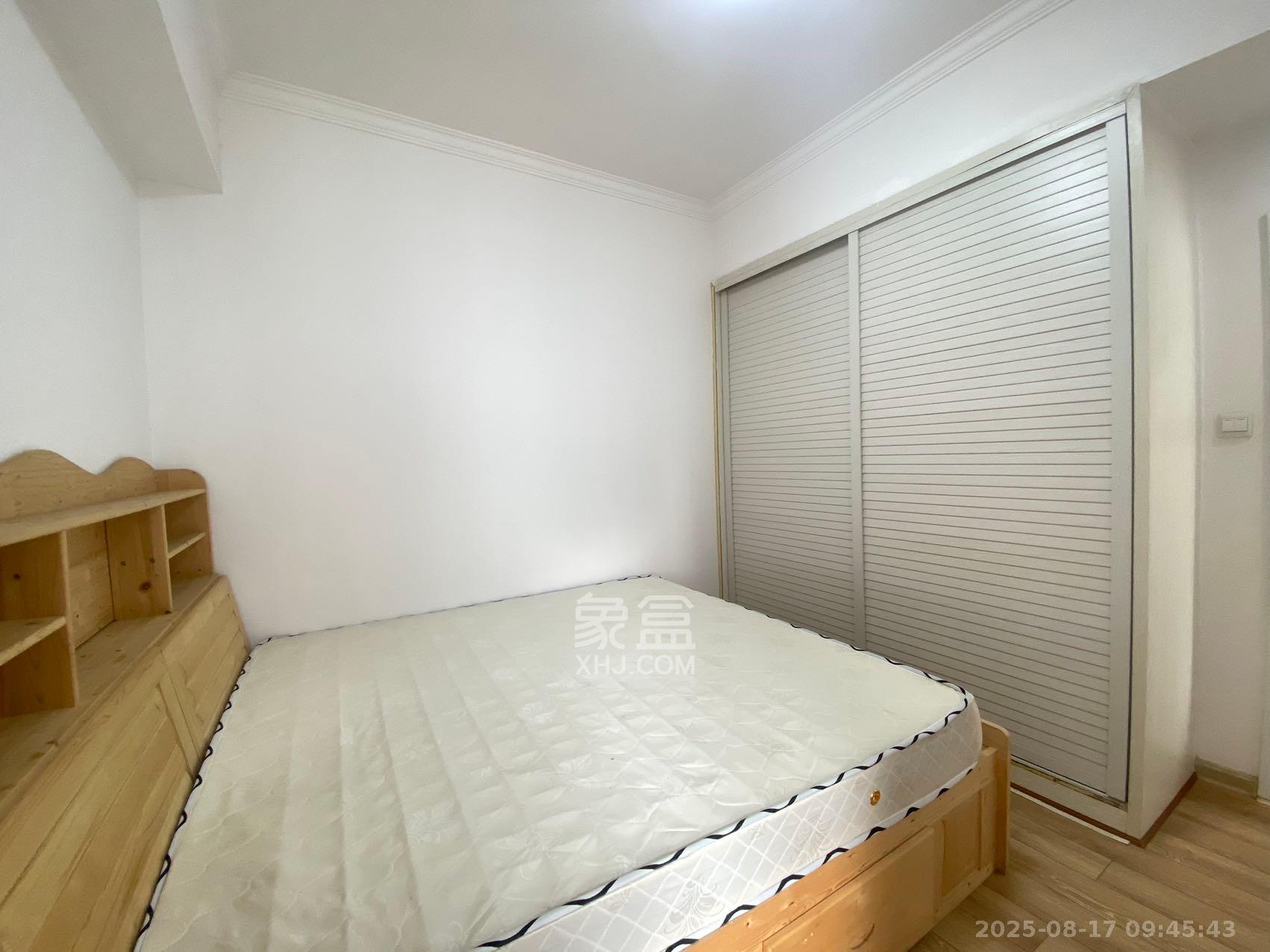 博林云栖  2室2厅1卫    1900.0元/月室内图