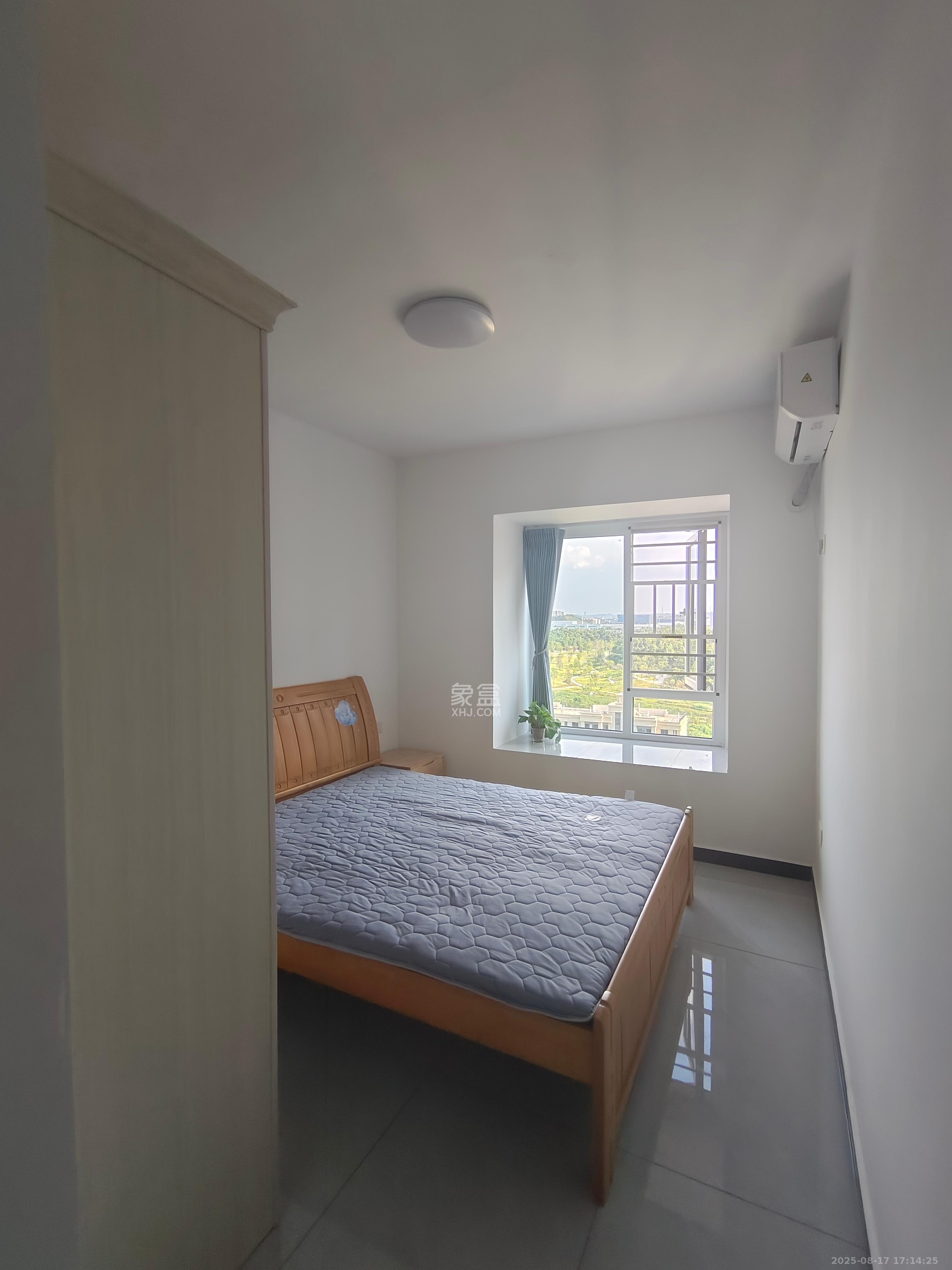 望达智造小镇望云湖  3室2厅1卫    2300.0元/月 望达智造小镇望云湖  3室2厅1卫    2300.0元/月室内图