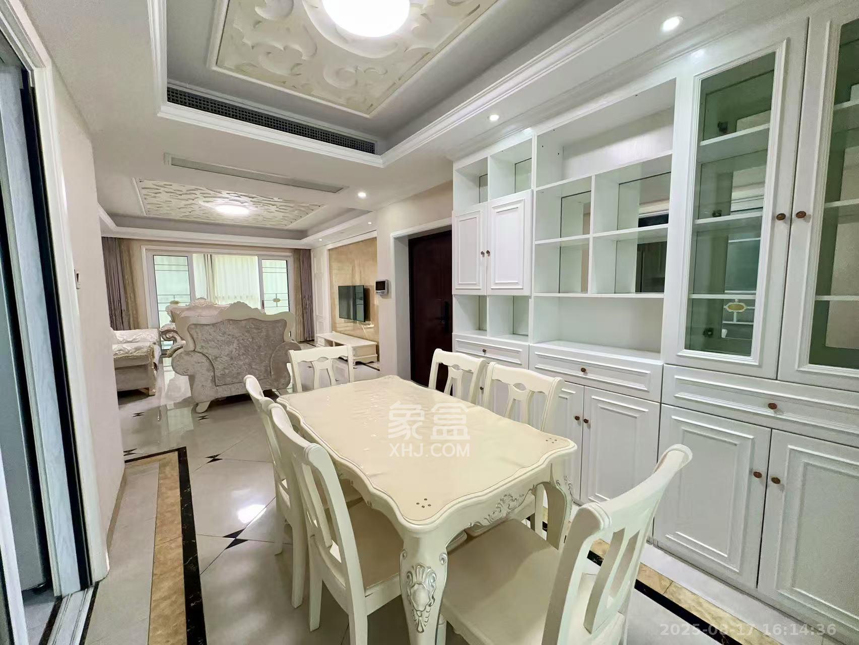 鑫远湘府华城  4室2厅2卫    4500.0元/月 鑫远湘府华城  4室2厅2卫    4500.0元/月室内图