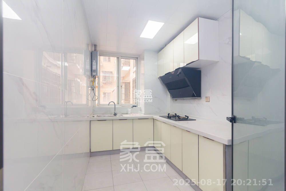 圣力华苑  2室2厅1卫   1300.00元/月室内图