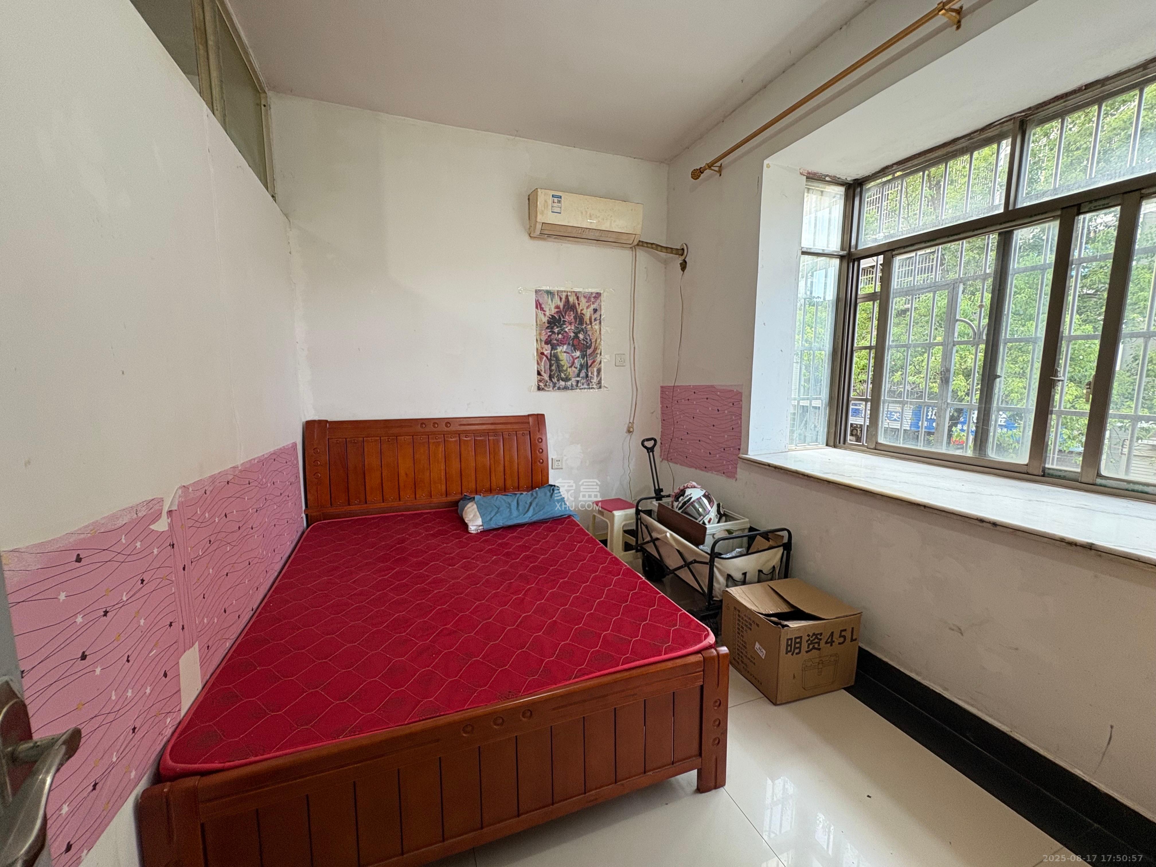 兴联母山小区 2室1厅1卫 1200.0元/月 兴联母山小区 2室1厅1卫 1200.0元/月室内图