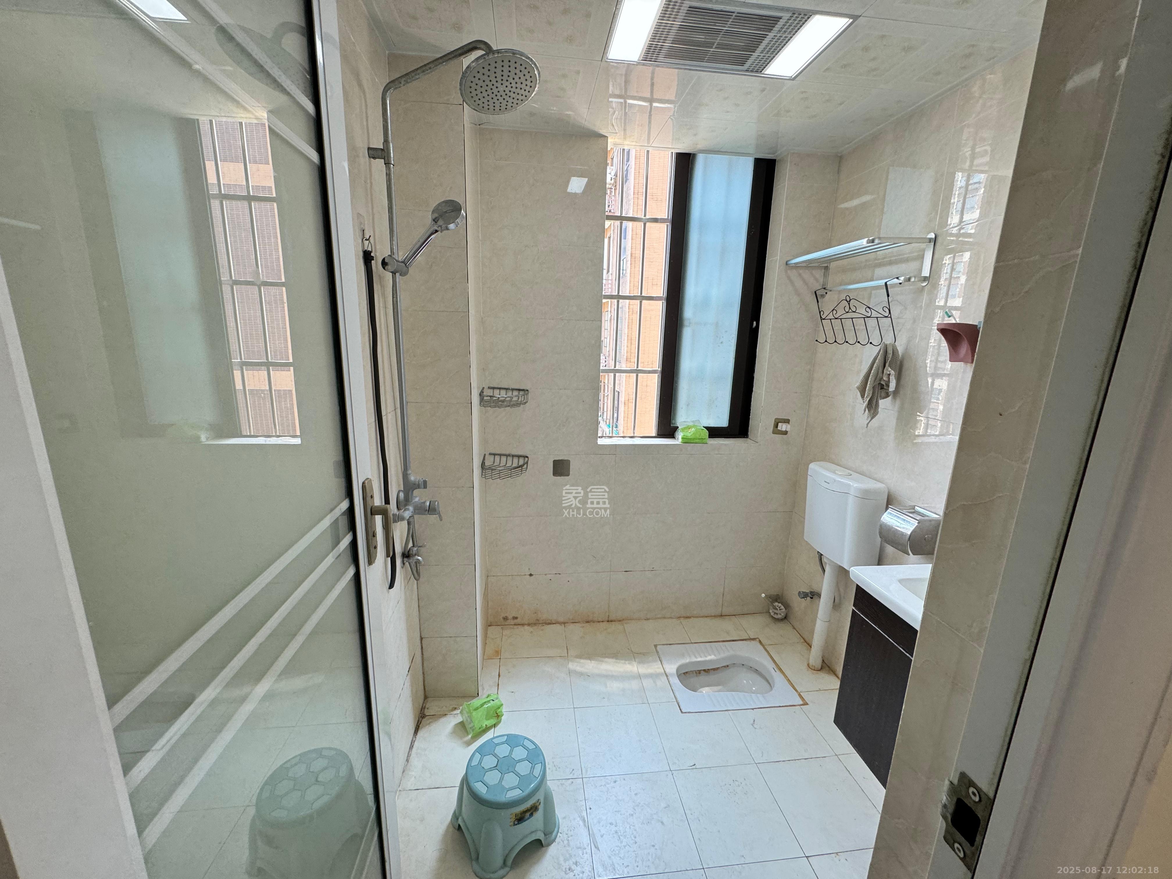 芒果天地(芒果雅苑) 3室2厅1卫 2800.0元/月 芒果天地(芒果雅苑) 3室2厅1卫 2800.0元/月室内图