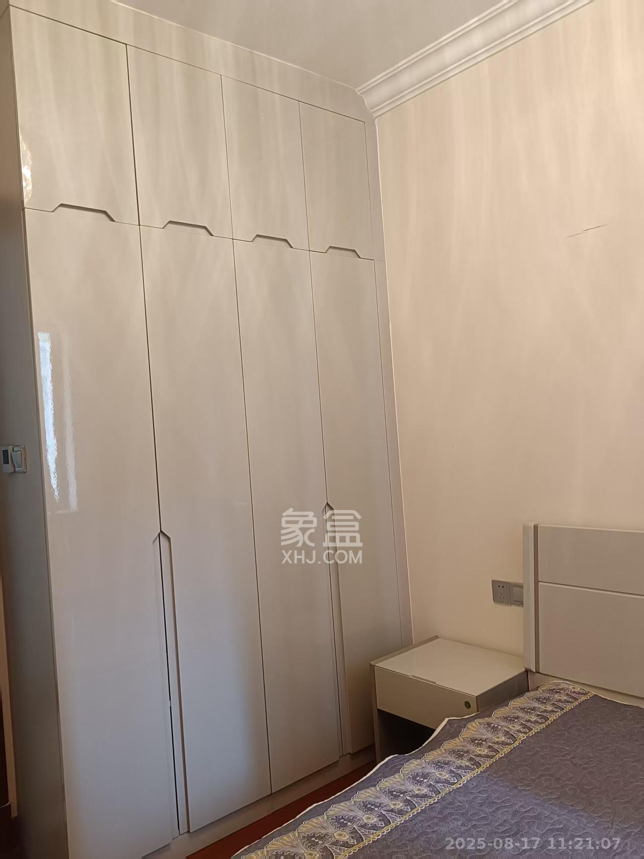 恒大文化旅游城B区  3室2厅2卫   1800.00元/月室内图