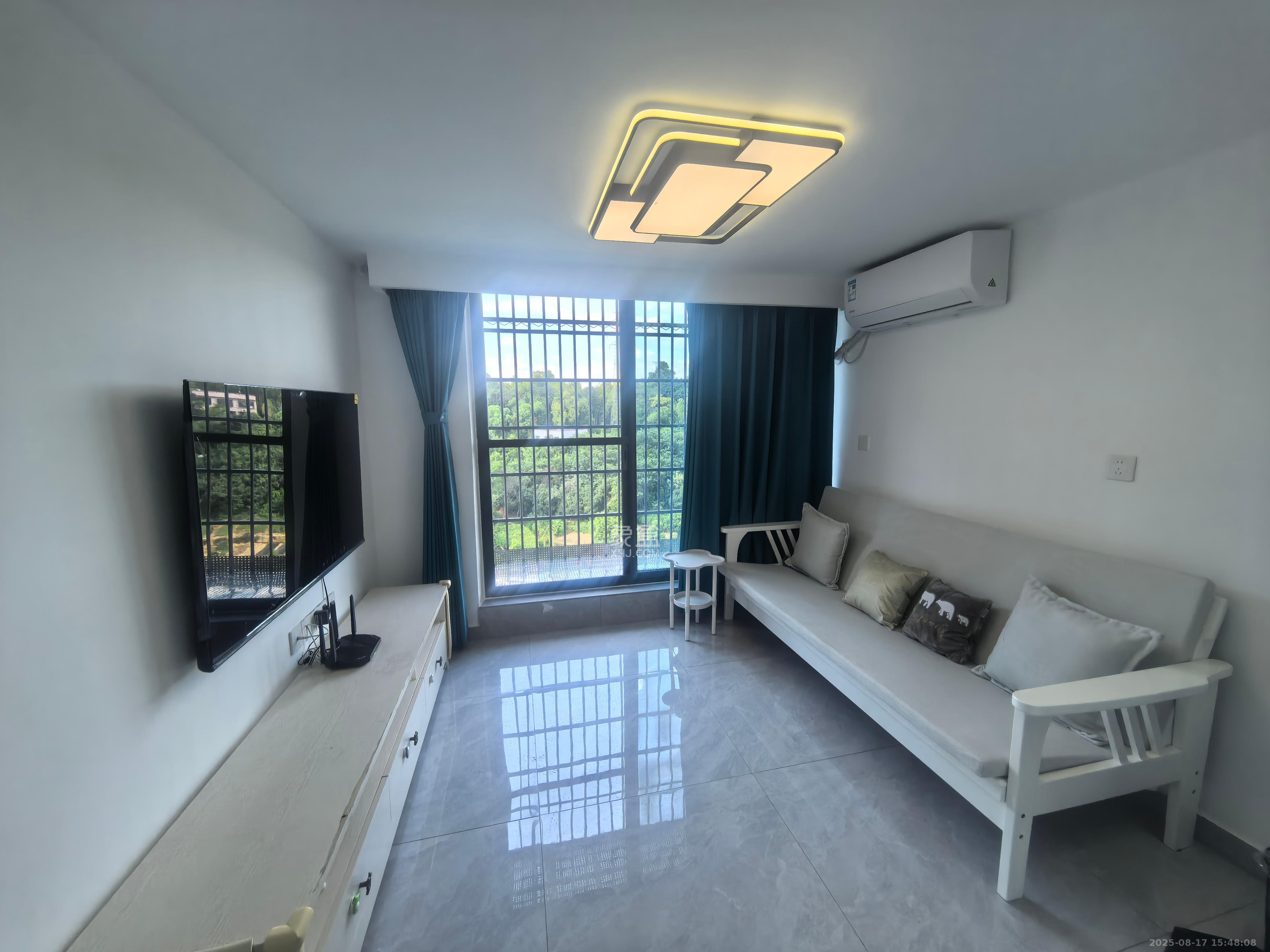 芝林商务中心 2室1厅1卫 1800.0元/月 芝林商务中心 2室1厅1卫 1800.0元/月室内图