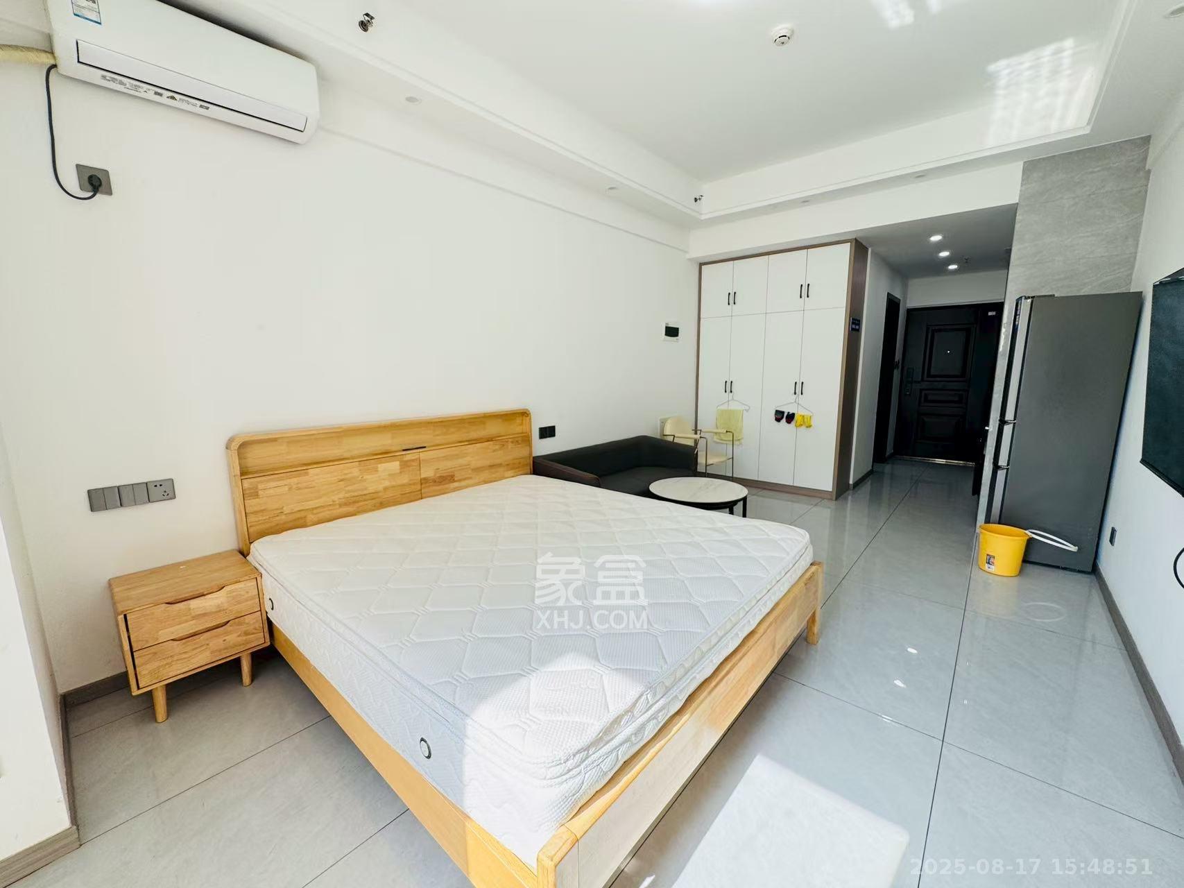 万润时光里 1室0厅0卫 2000.0元/月 万润时光里 1室0厅0卫 2000.0元/月室内图