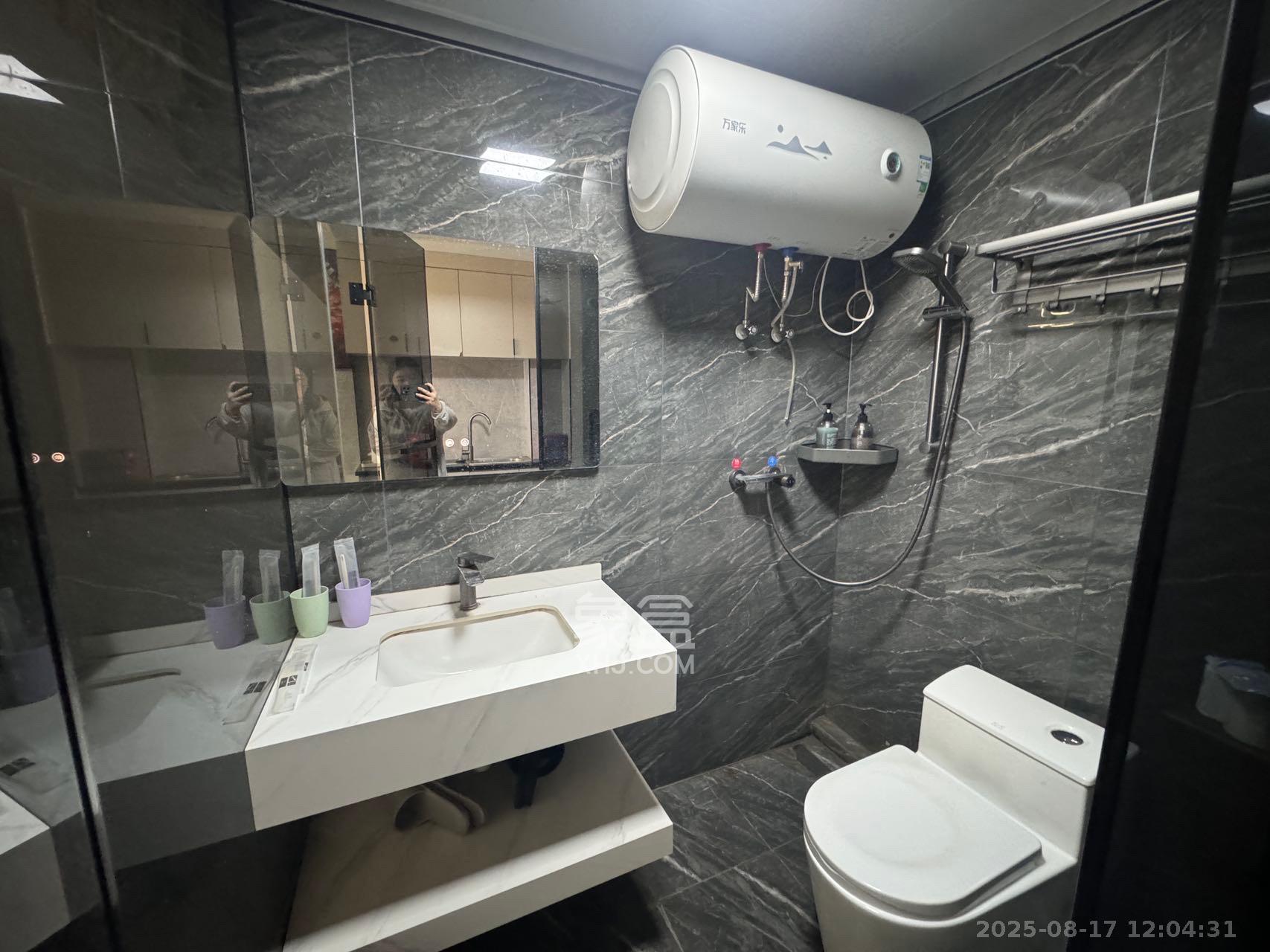 保利中环广场（保利中悦苑）  1室0厅0卫    1500.0元/月室内图