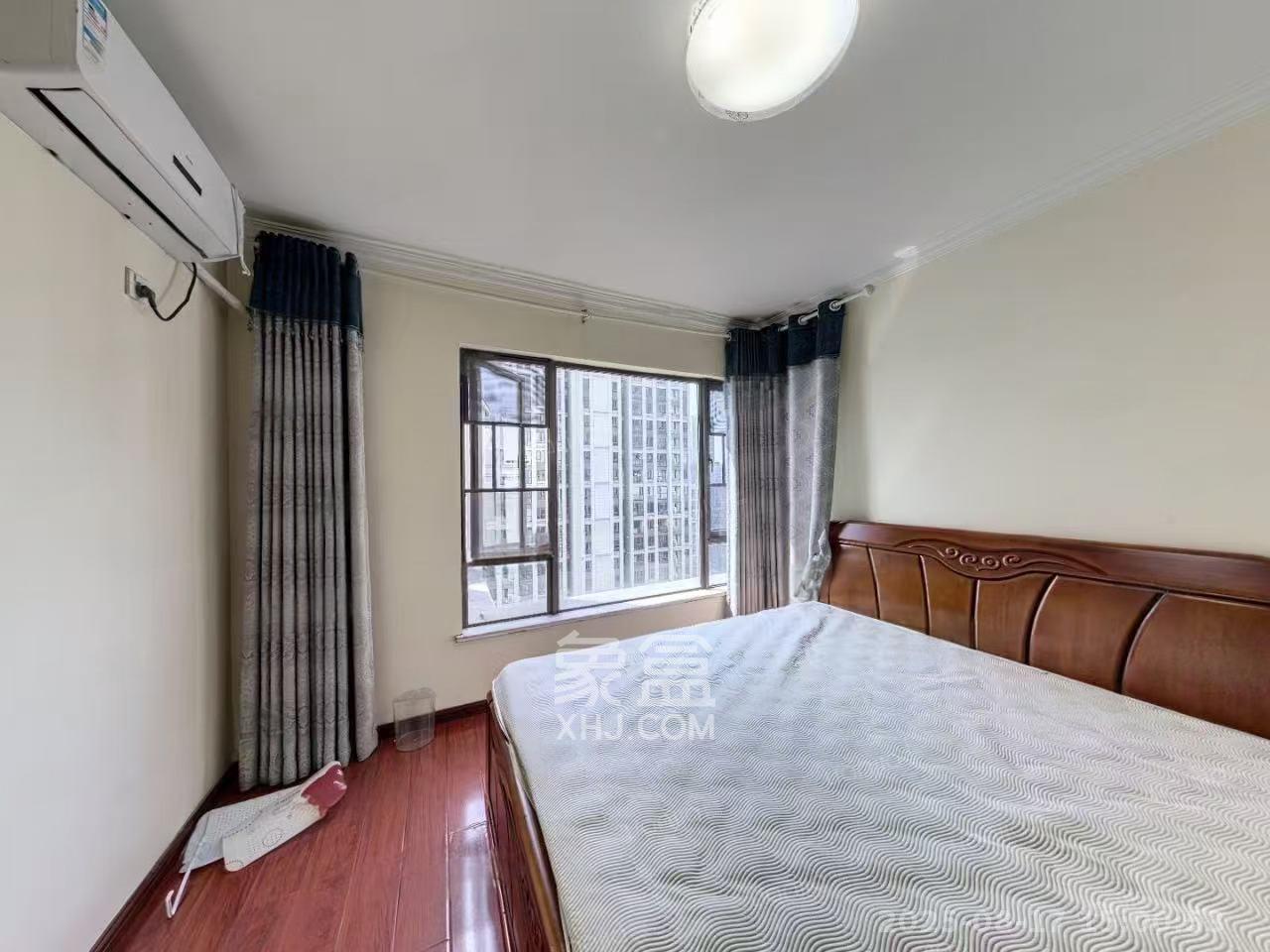 南山雍江汇(滨江国际新城) 4室2厅2卫 5000.00元/月 南山雍江汇(滨江国际新城) 4室2厅2卫 5000.00元/月室内图