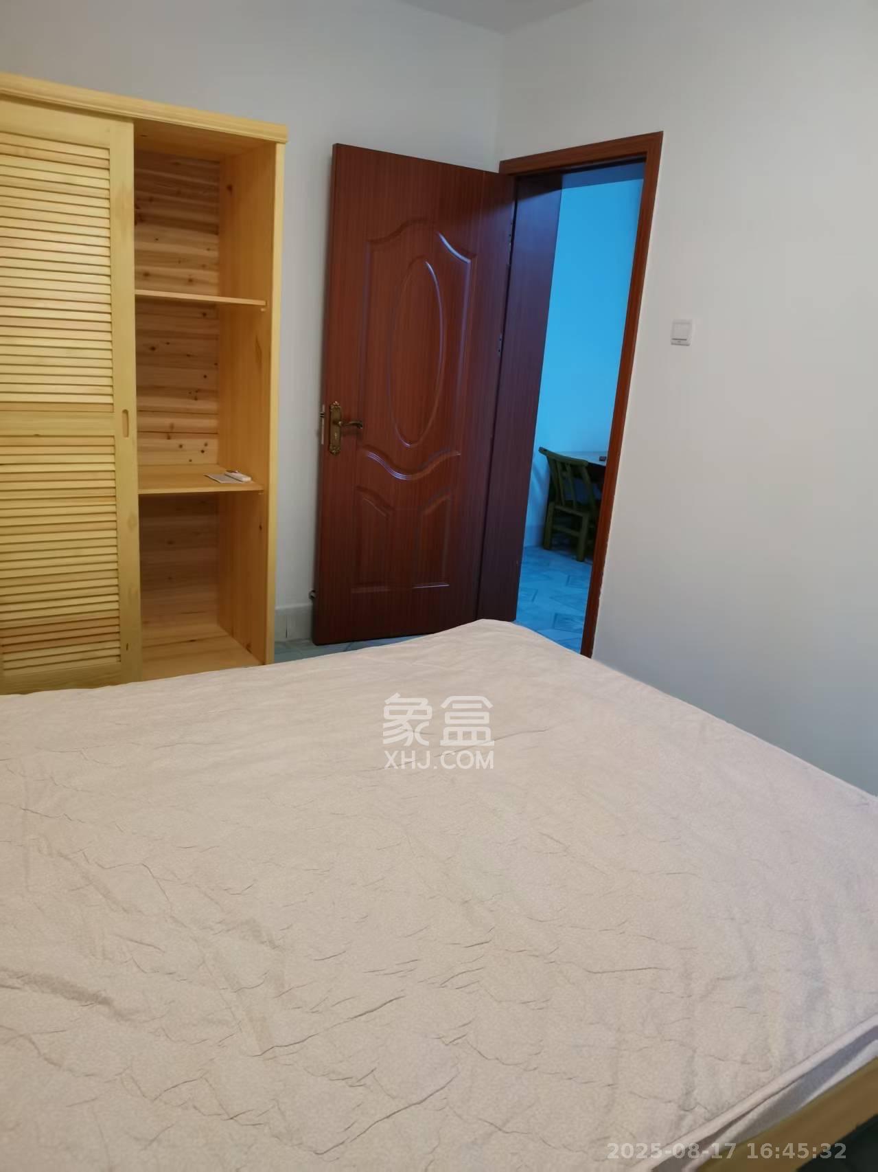 红泥山小区 2室1厅1卫 1800.0元/月 红泥山小区 2室1厅1卫 1800.0元/月室内图