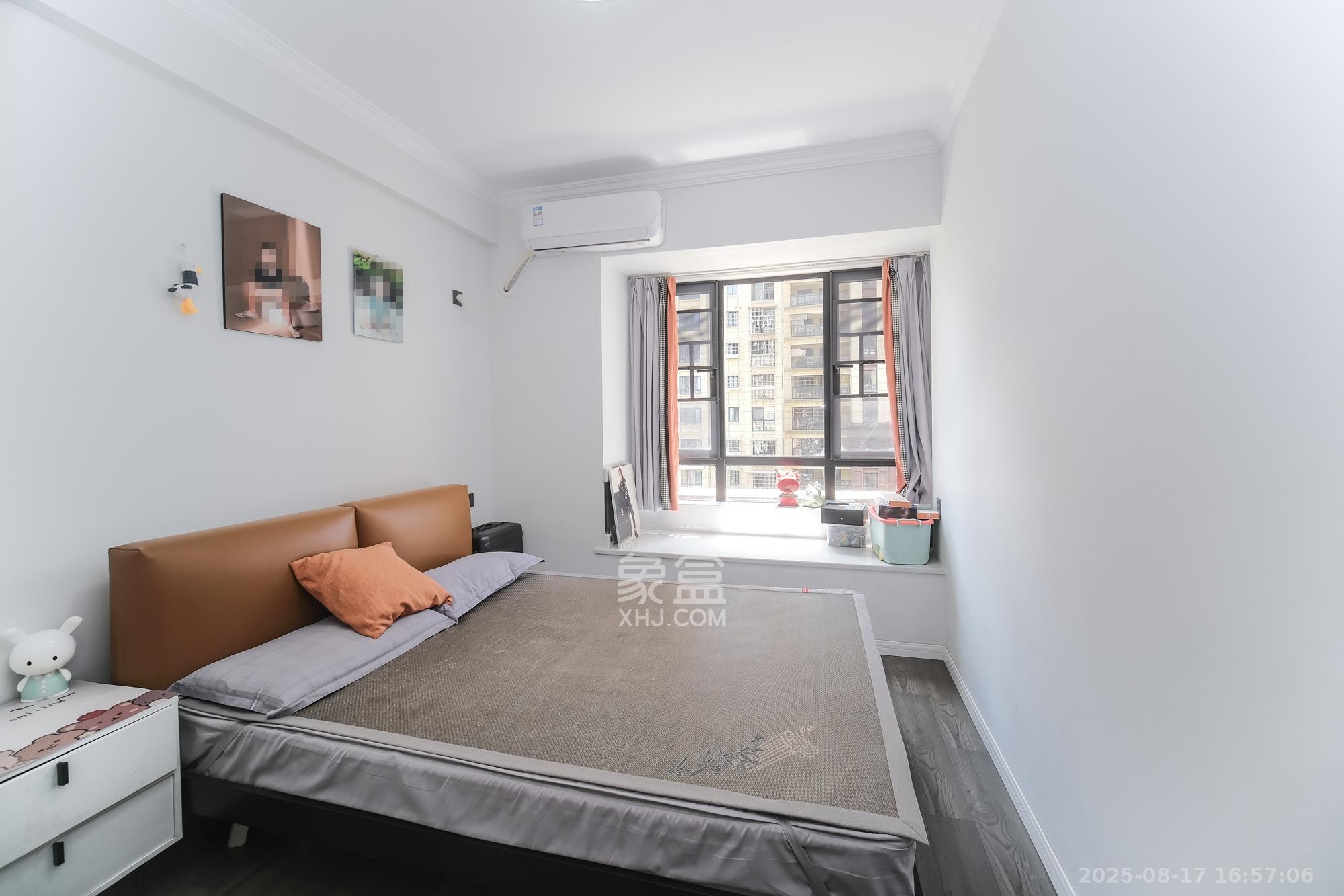 星城春晓 3室2厅1卫 75.8万 星城春晓 3室2厅1卫 75.8万卧室