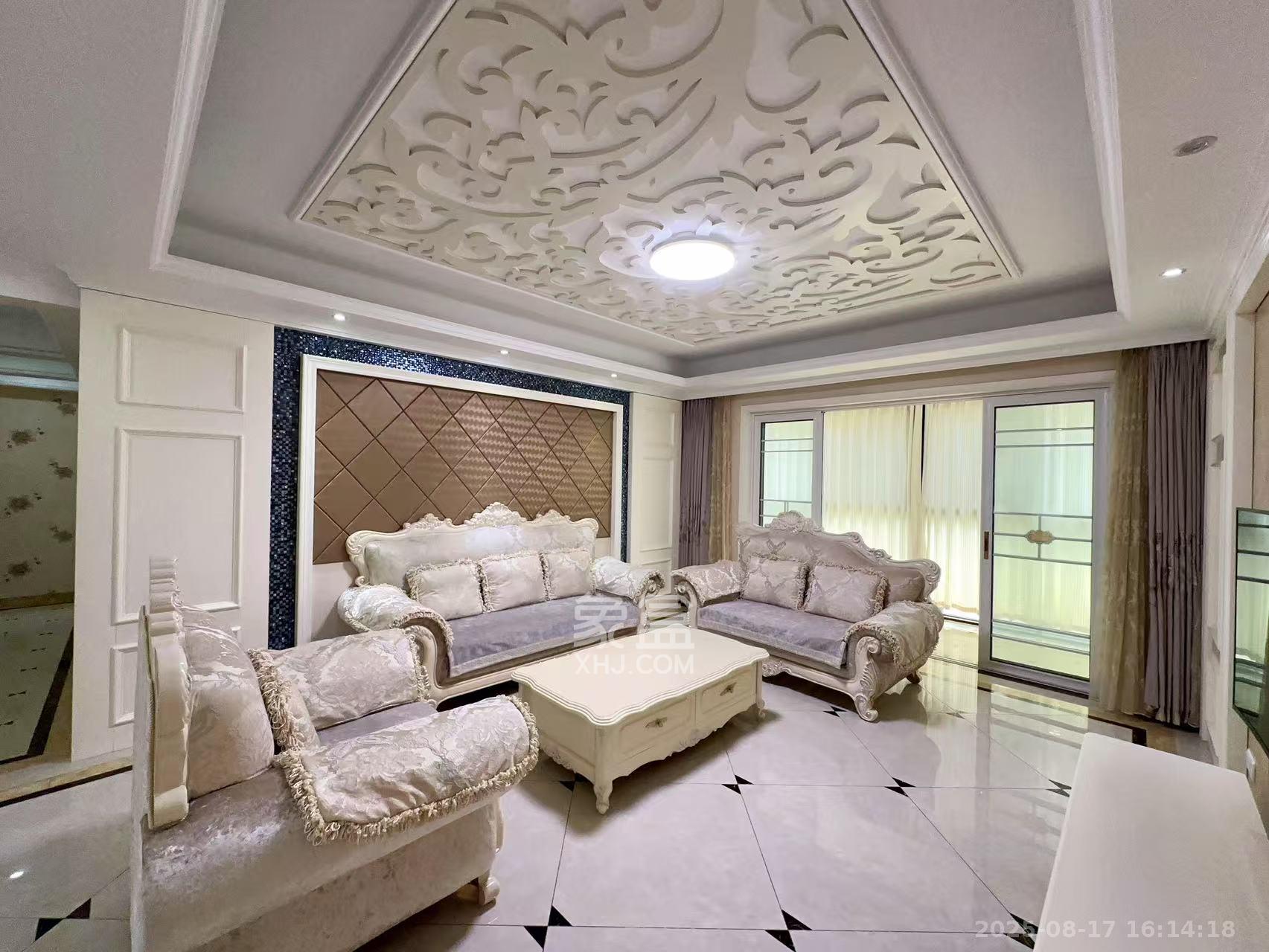 鑫远湘府华城  4室2厅2卫    4500.0元/月 鑫远湘府华城  4室2厅2卫    4500.0元/月室内图