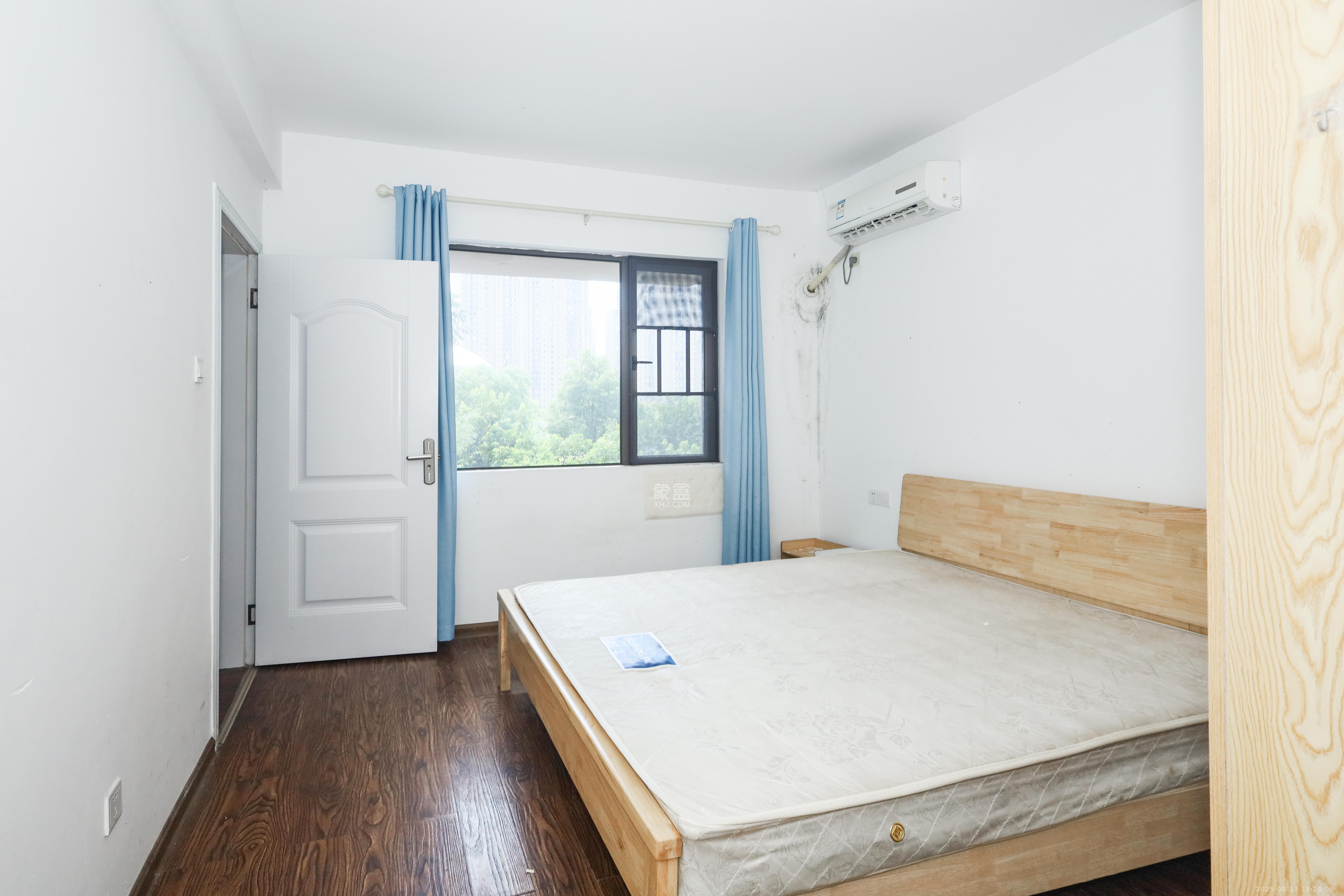 梅溪湖合能璞丽  3室2厅2卫    99.0万 梅溪湖合能璞丽  3室2厅2卫    99.0万卧室