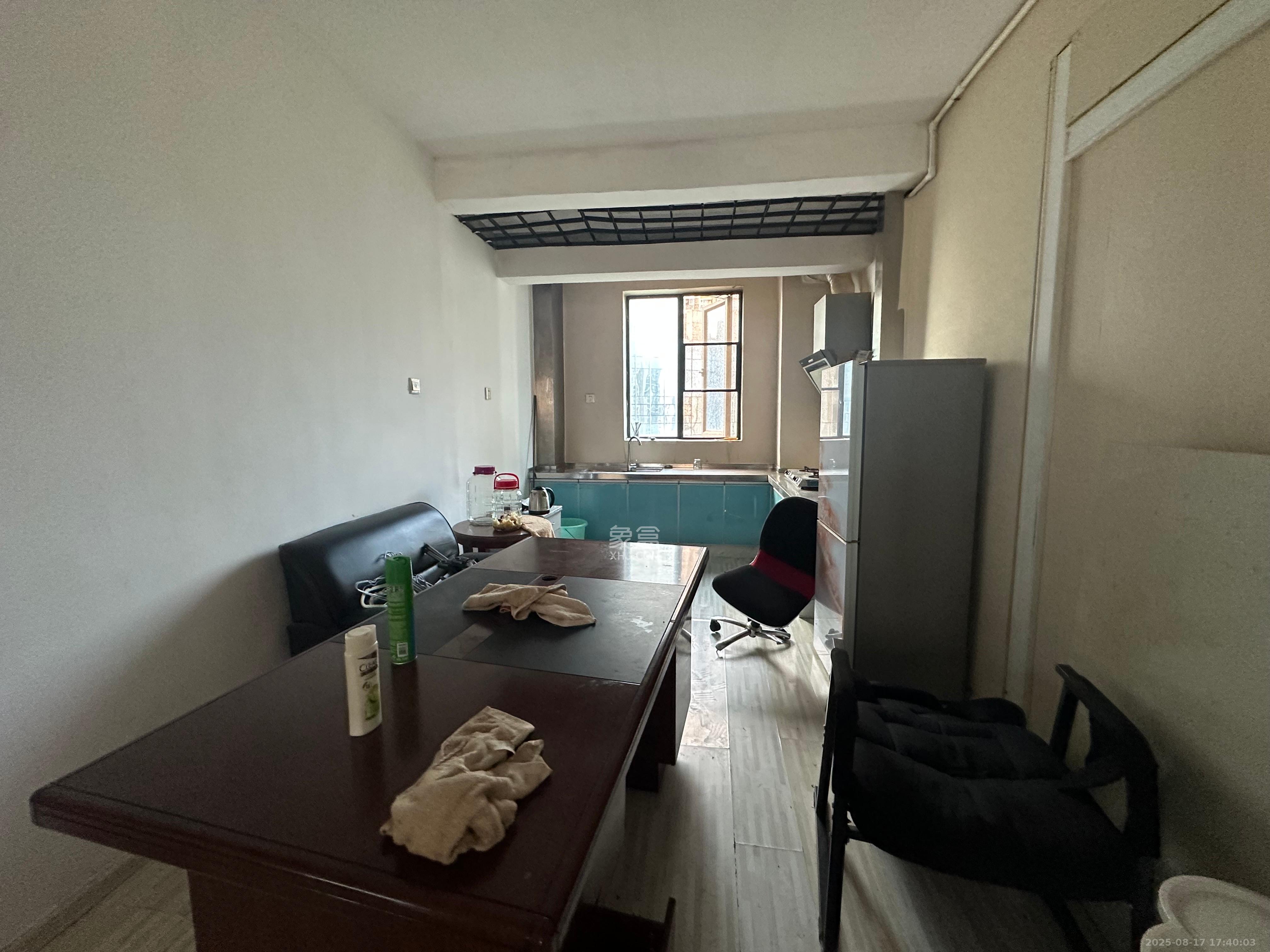 凯通国际城（凯通朝庭）  2室2厅1卫    2600.0元/月室内图