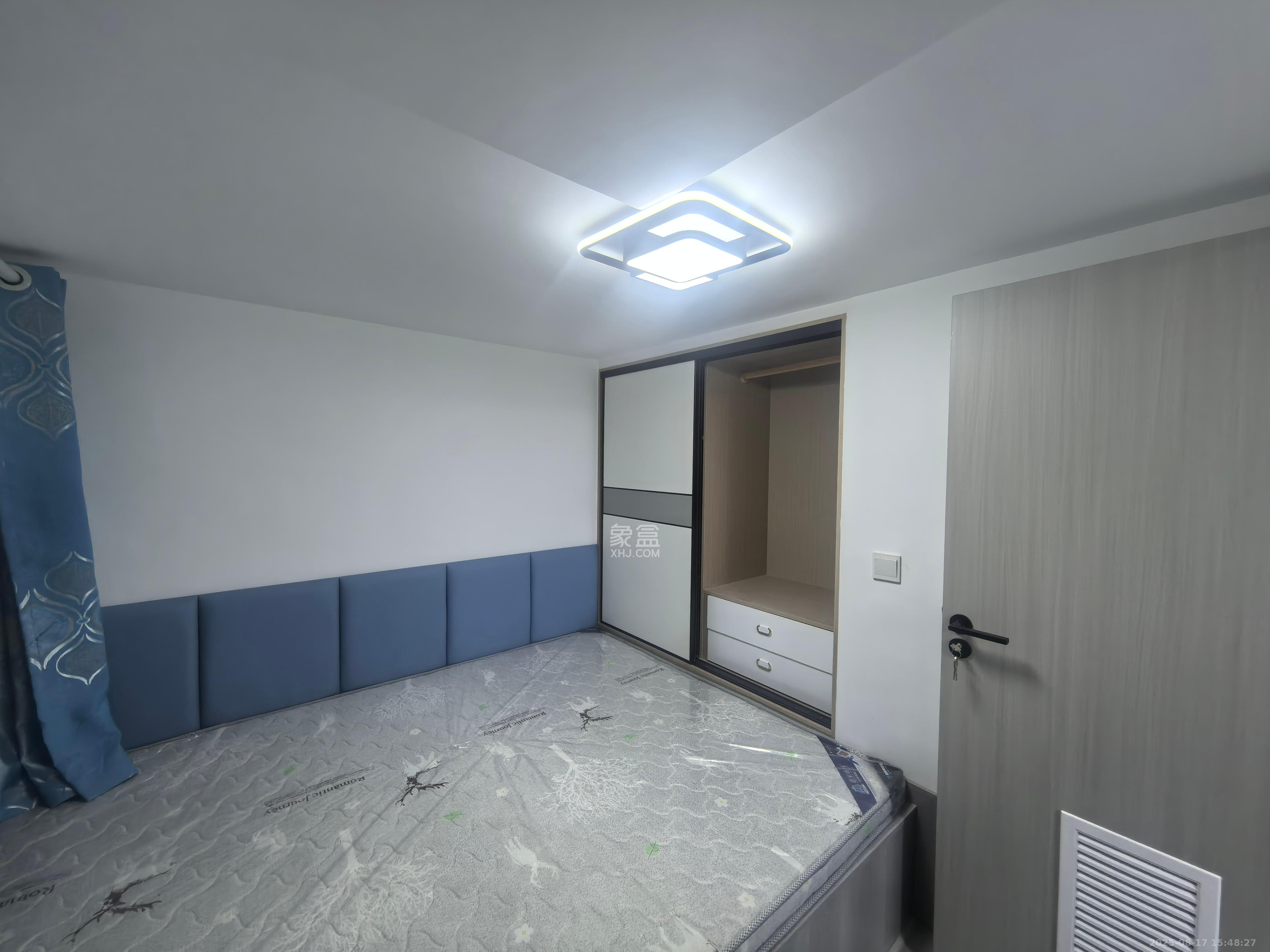 芝林商务中心 2室1厅1卫 1800.0元/月 芝林商务中心 2室1厅1卫 1800.0元/月室内图