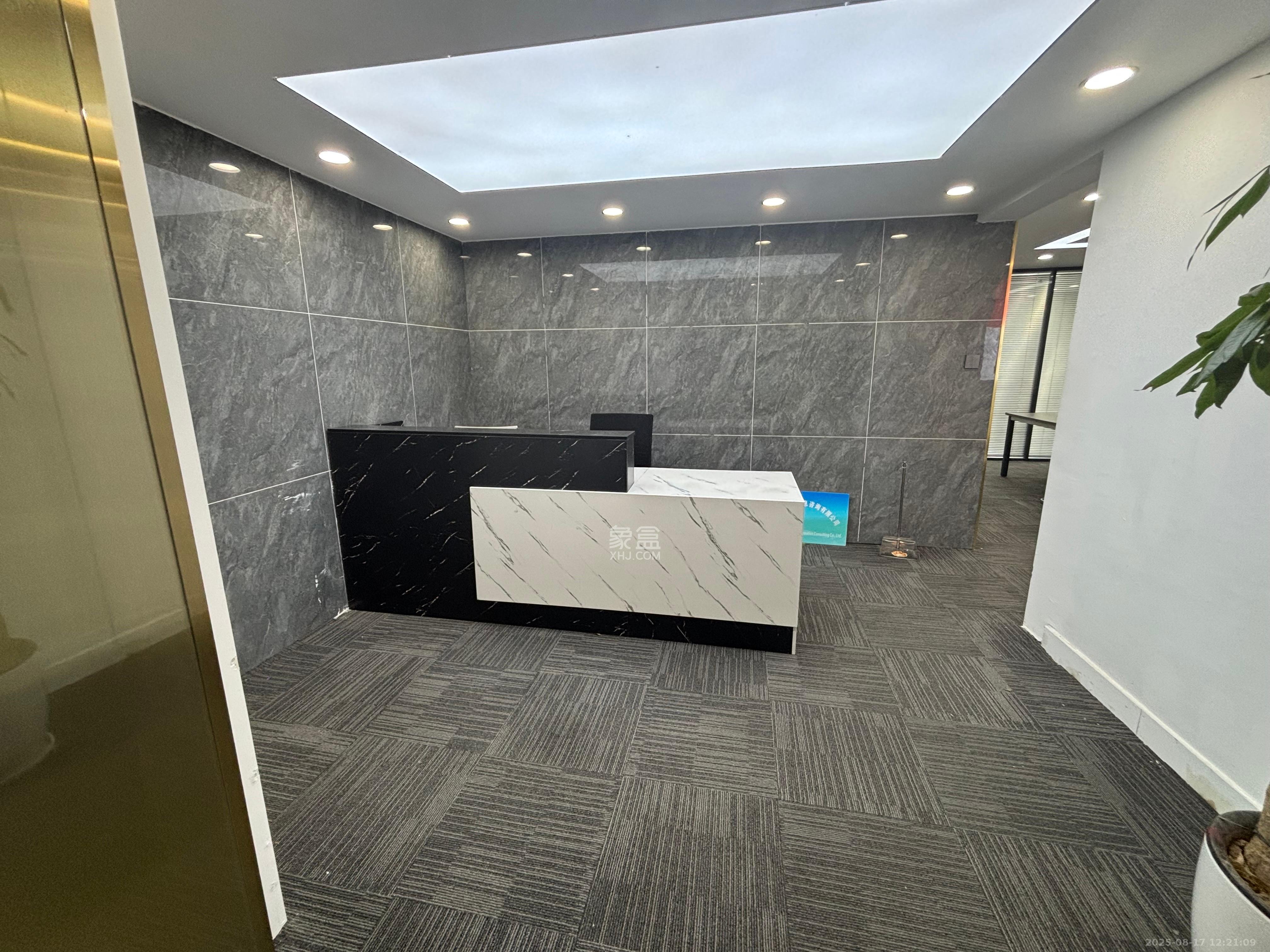 人瑞潇湘国际 4室1厅1卫 8500.0元/月 人瑞潇湘国际 4室1厅1卫 8500.0元/月室内图