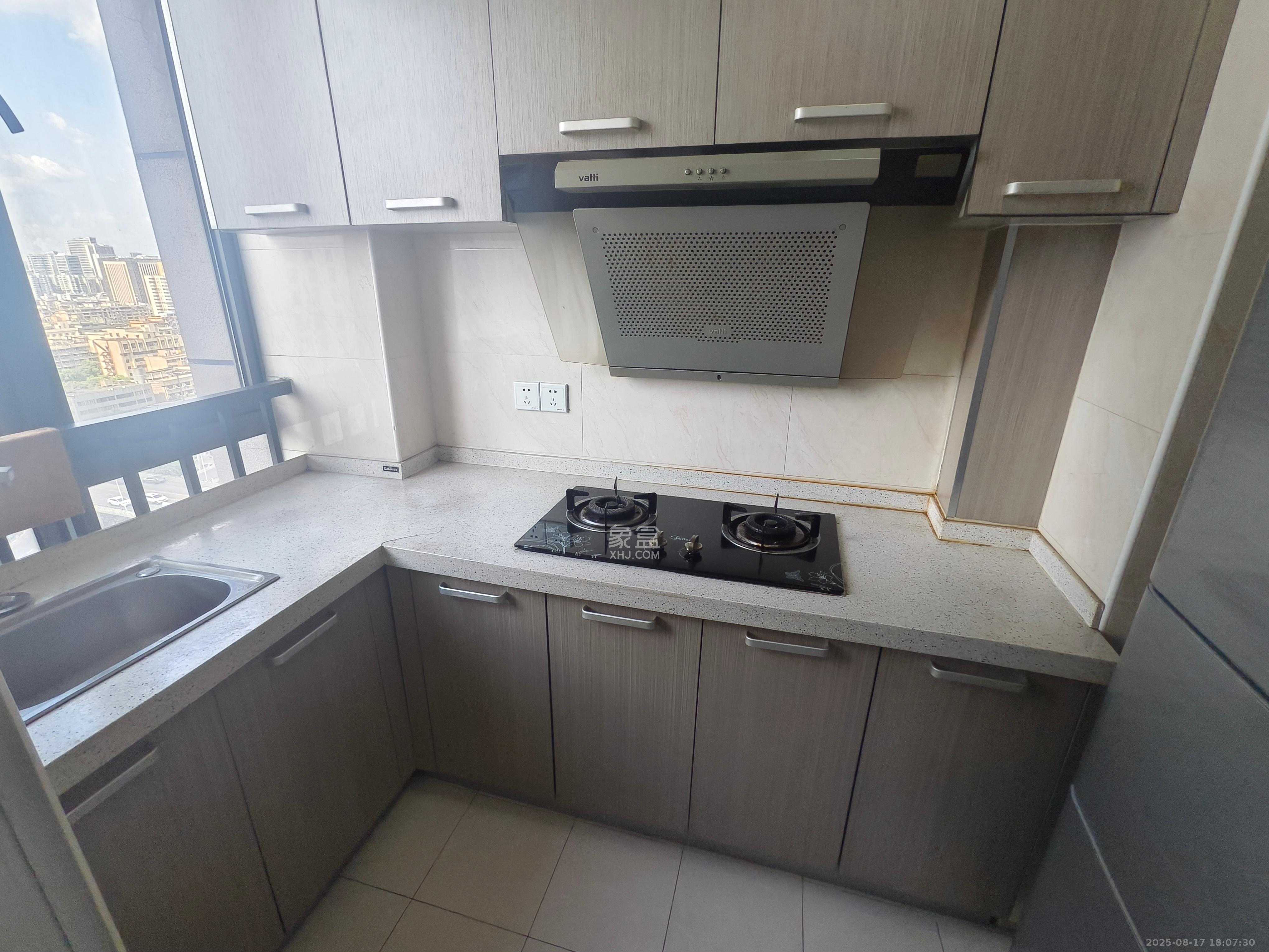 湘域相遇  1室1厅1卫    1800.0元/月 湘域相遇  1室1厅1卫    1800.0元/月室内图