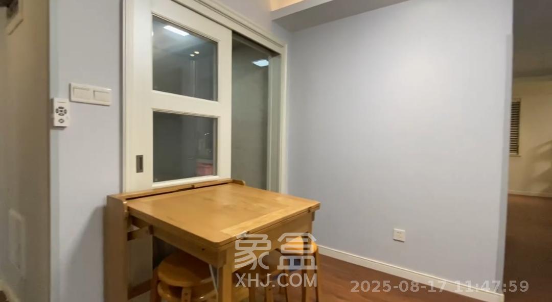 万科魅力之城观澜里 3室2厅2卫 2800.0元/月 万科魅力之城观澜里 3室2厅2卫 2800.0元/月室内图